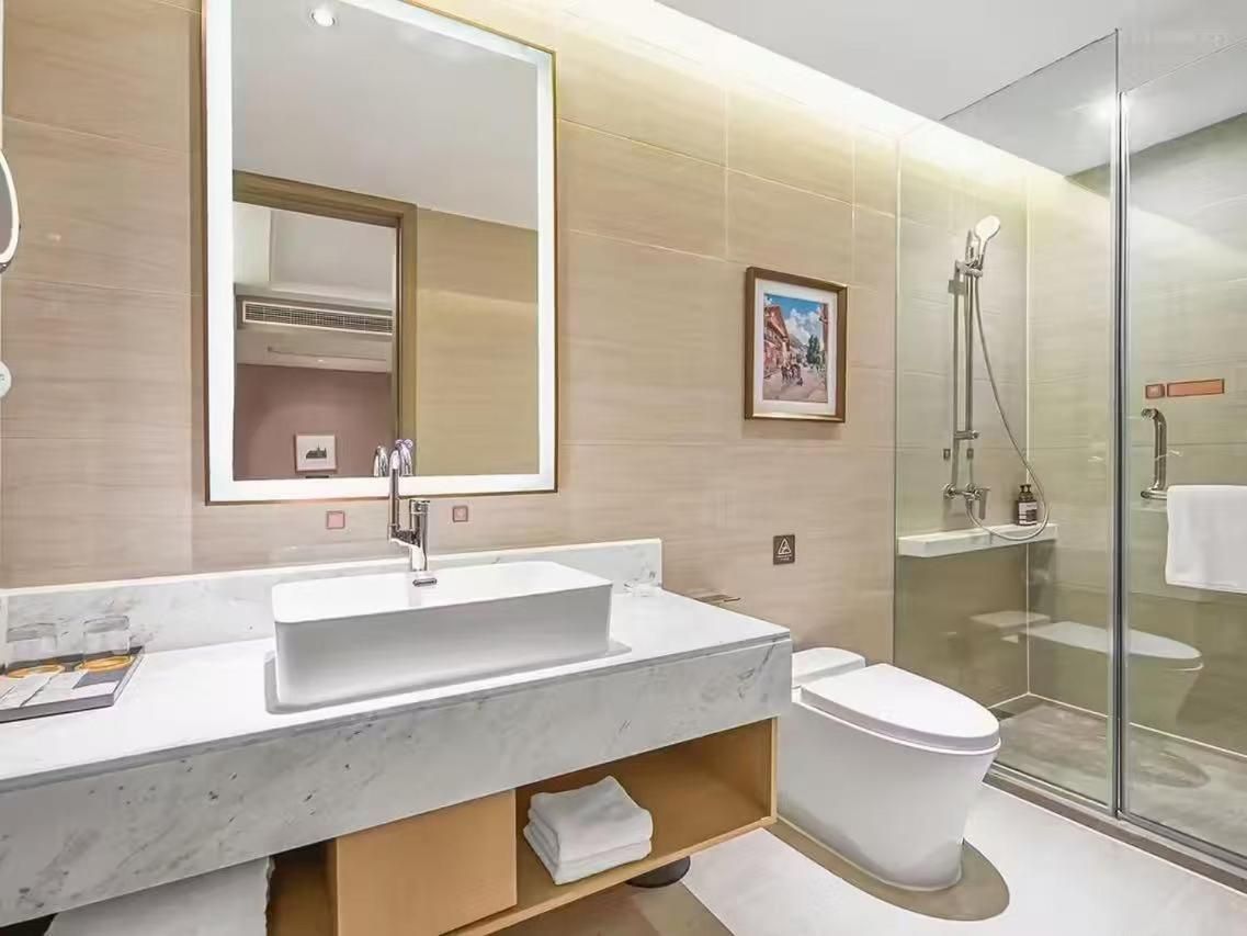 One-Bedroom Suite