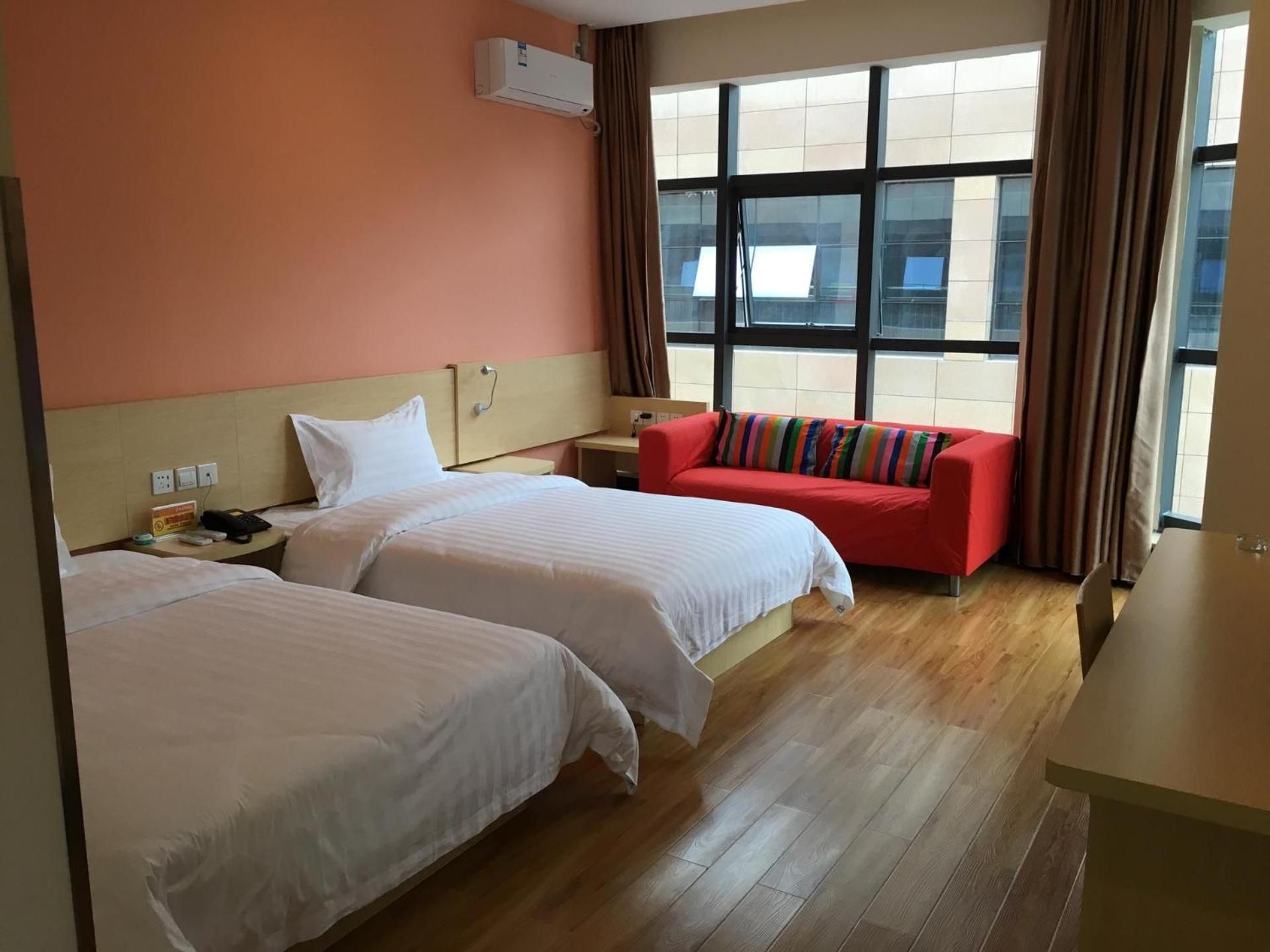 Select Twin Room