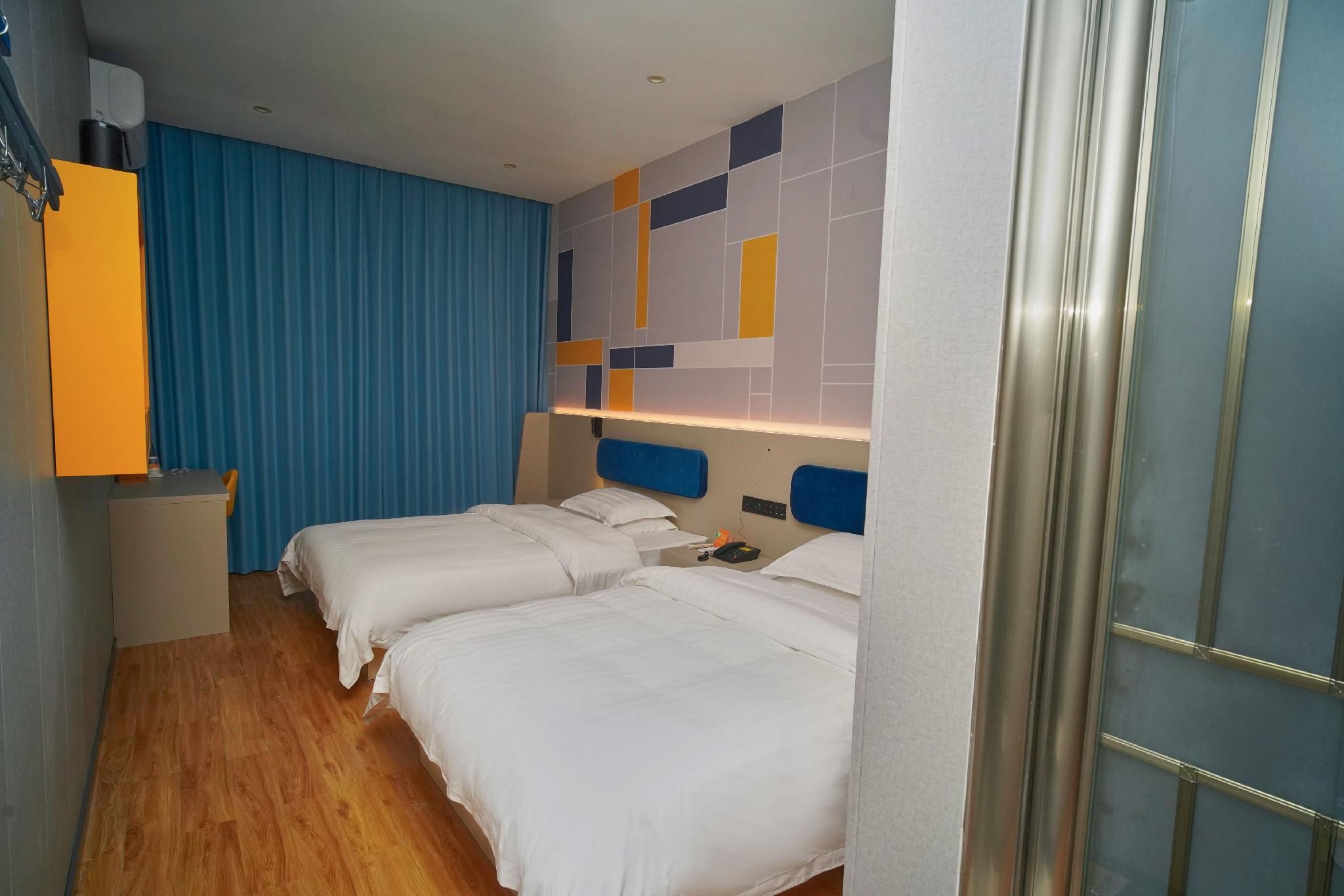 WH - Traditional Bed Room
