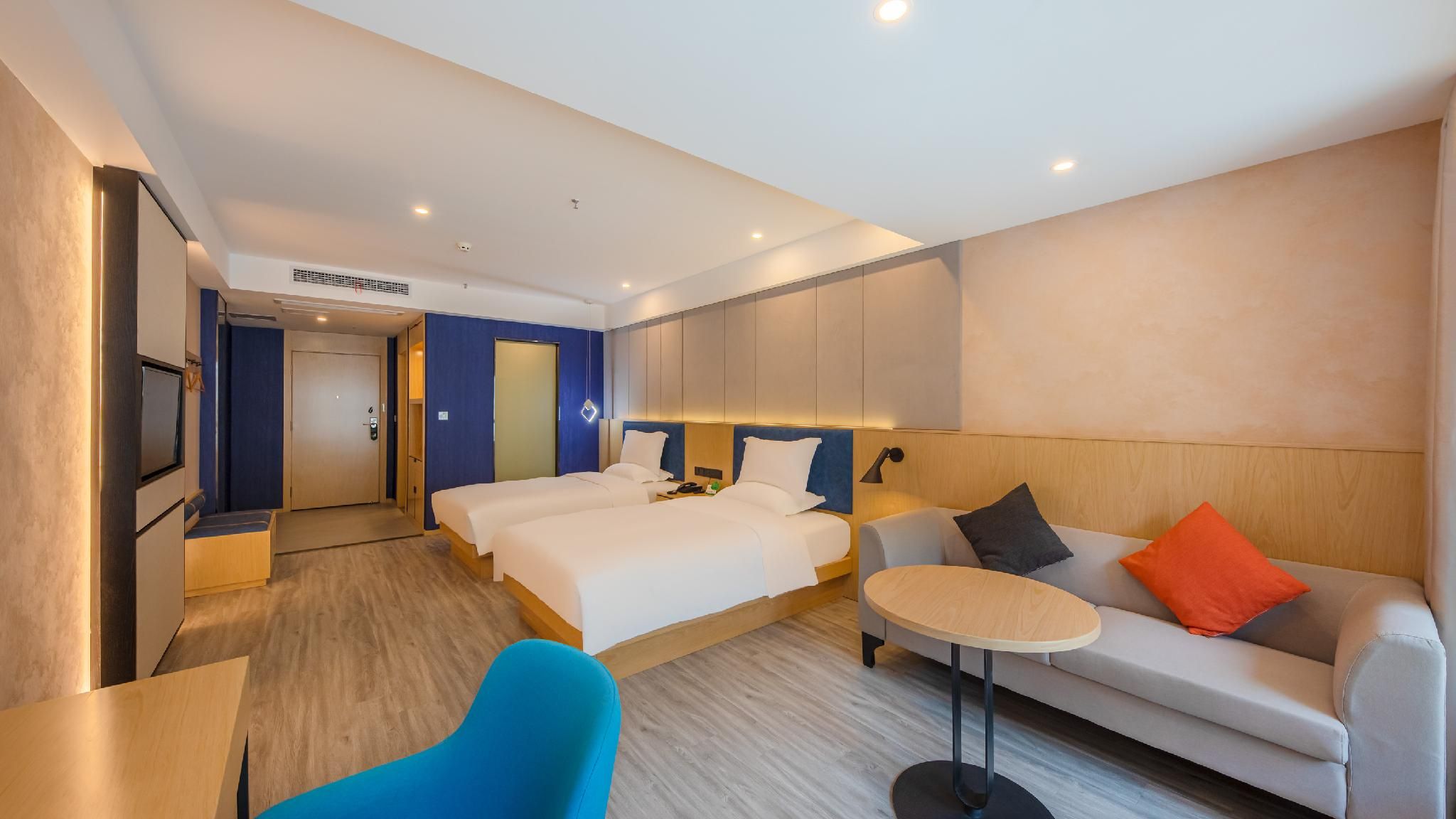 Double Room