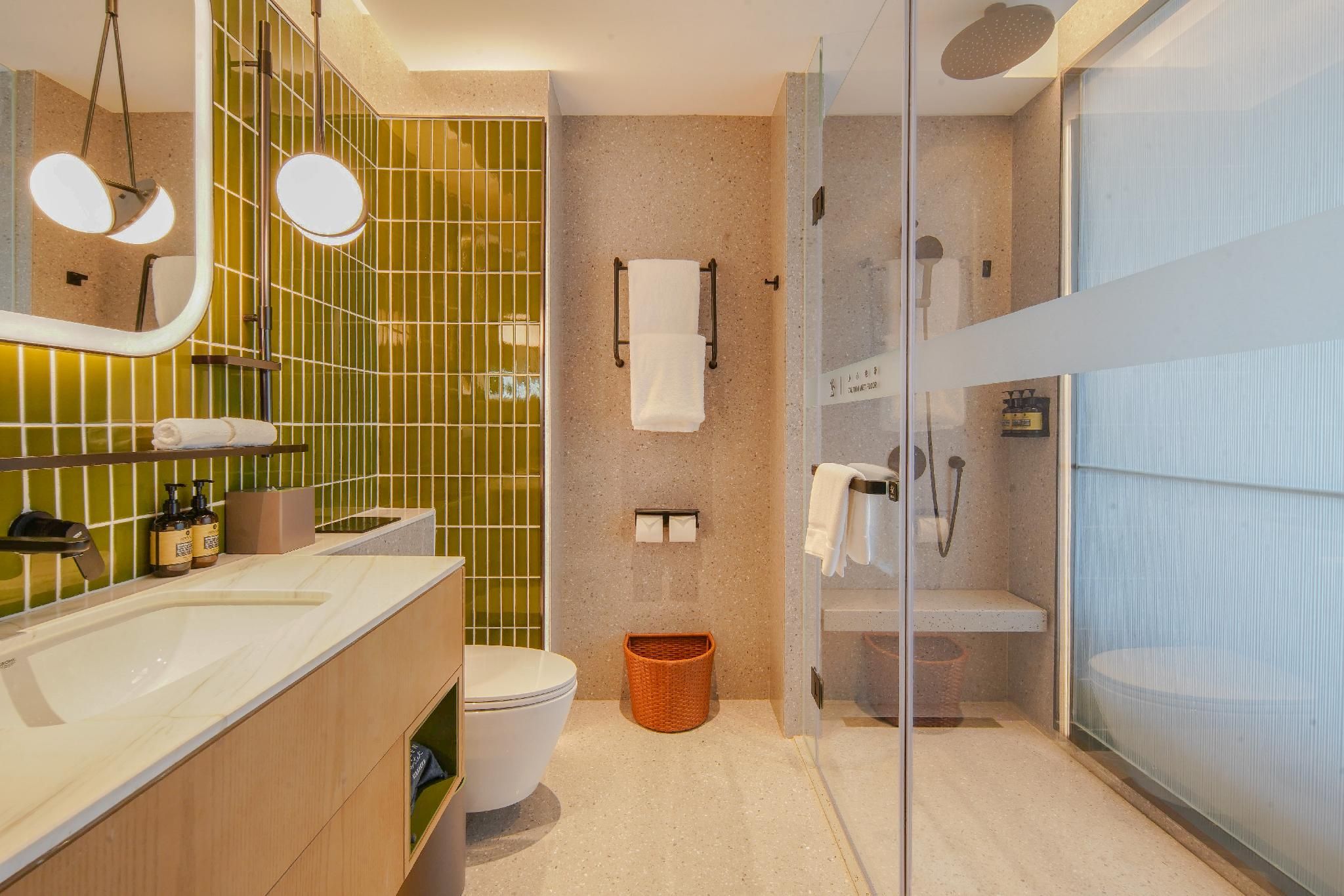 Superior Twin Room - 10th Floor or Higher