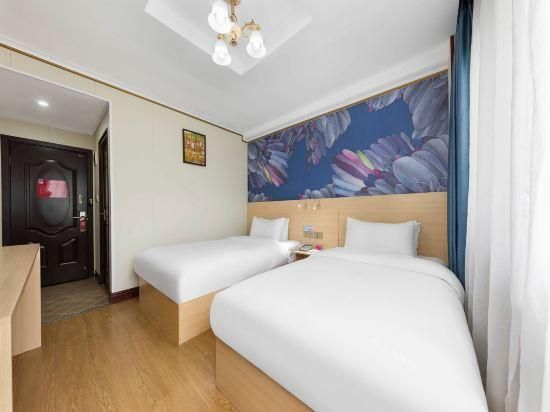 PAI Huixuan Twin Room