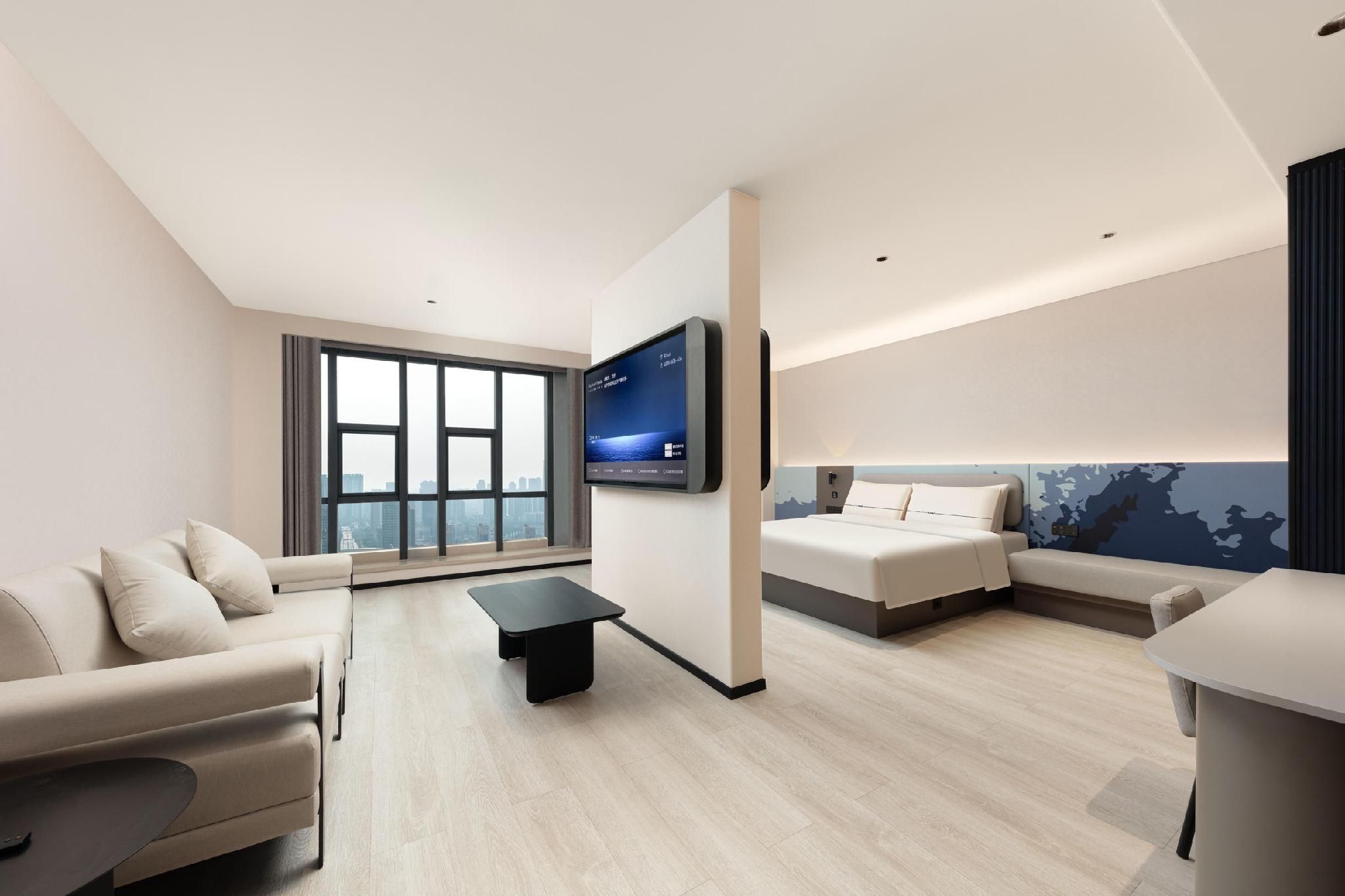 Senior Suite