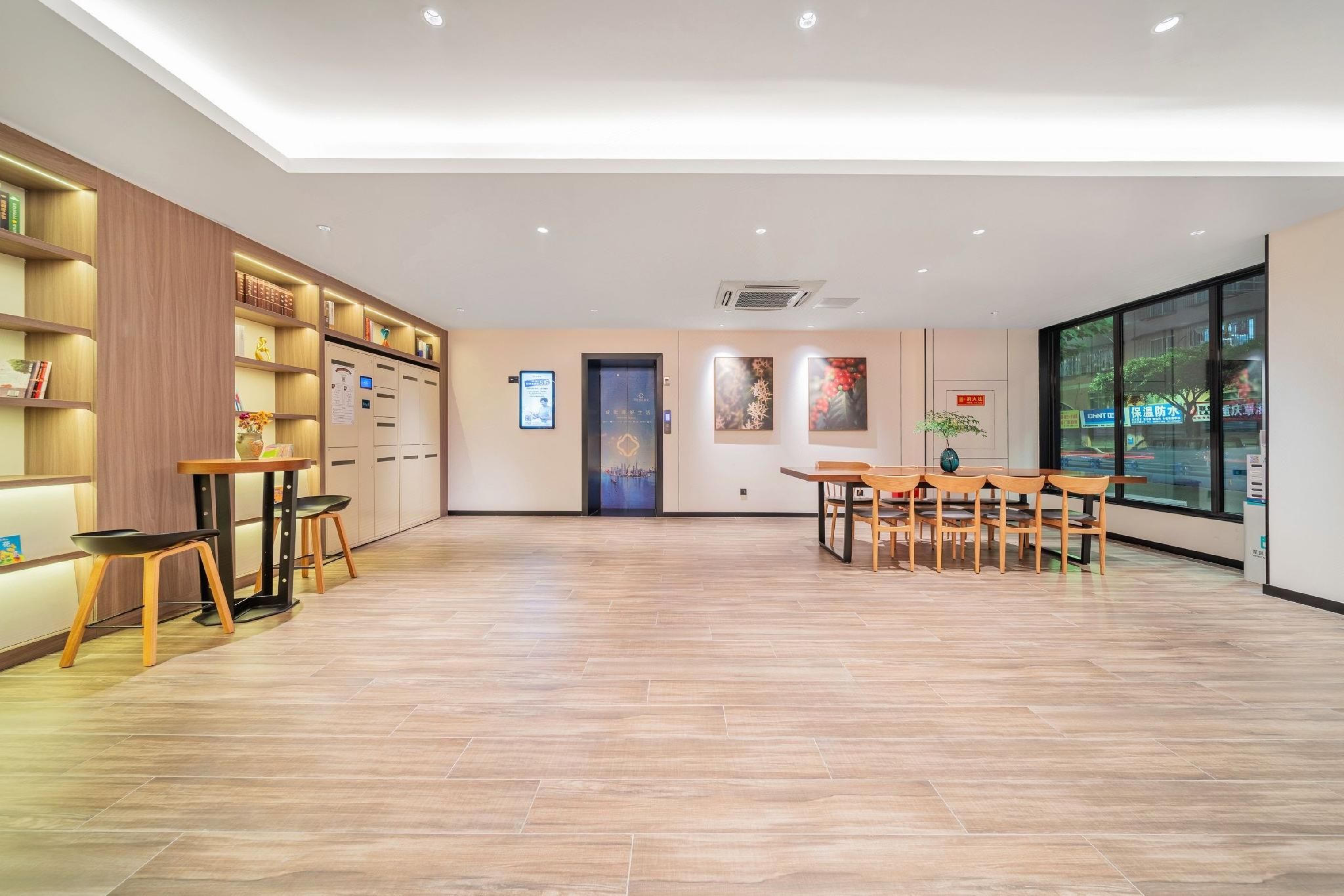 22504449cdade81815548d7c9c1c9178