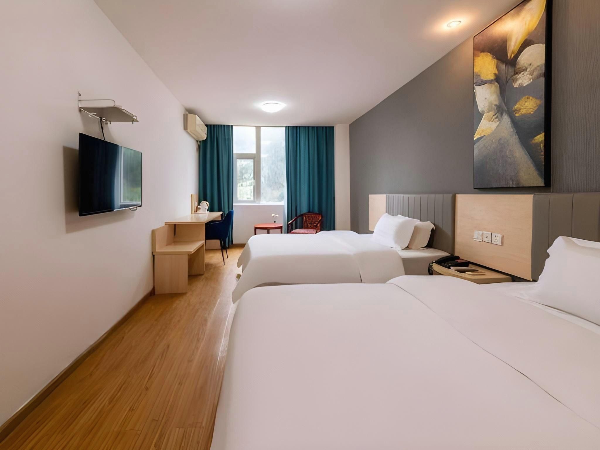 WH - Traditional Bed Room