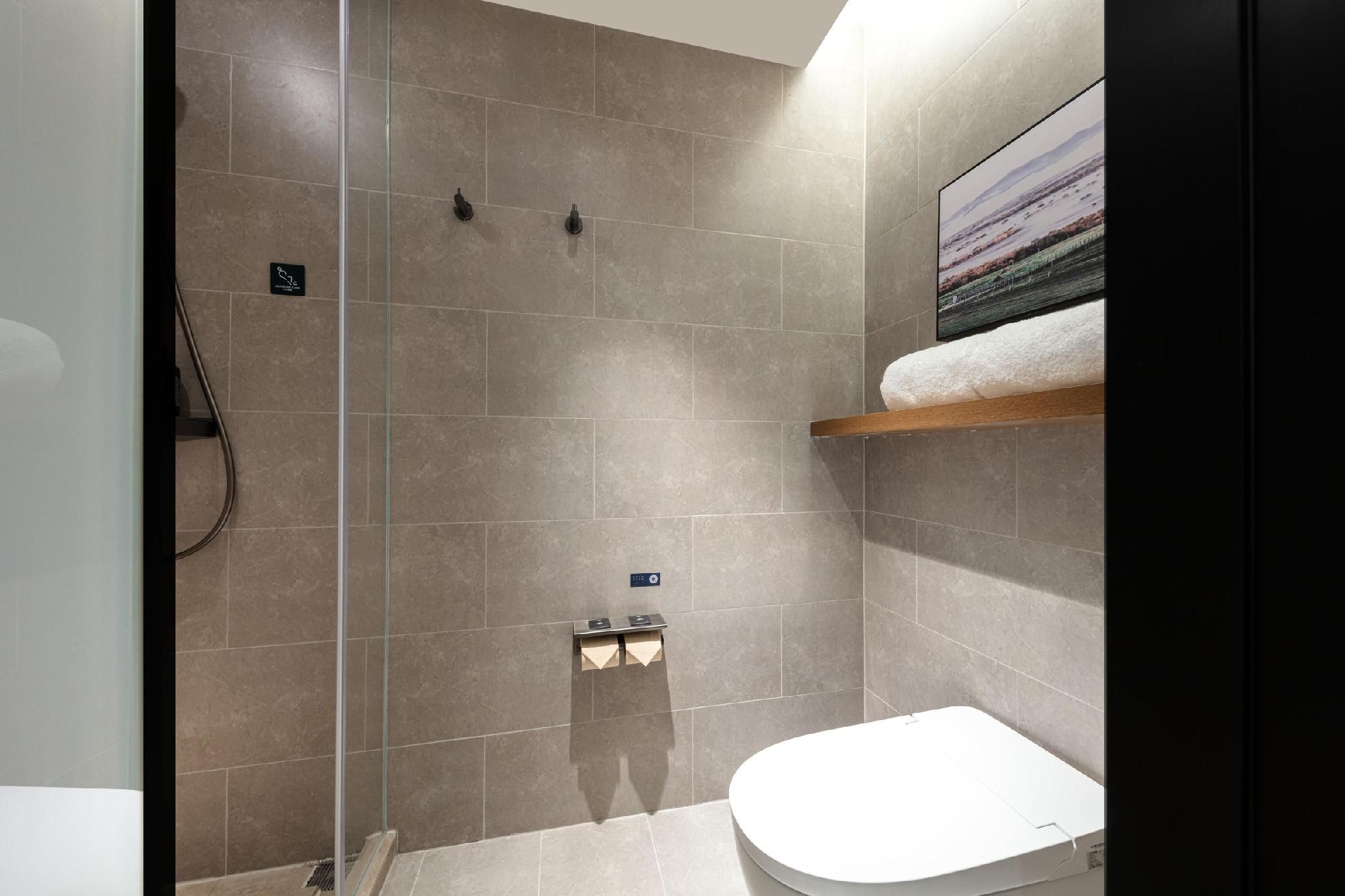 Atour - Executive King Room with Garden View