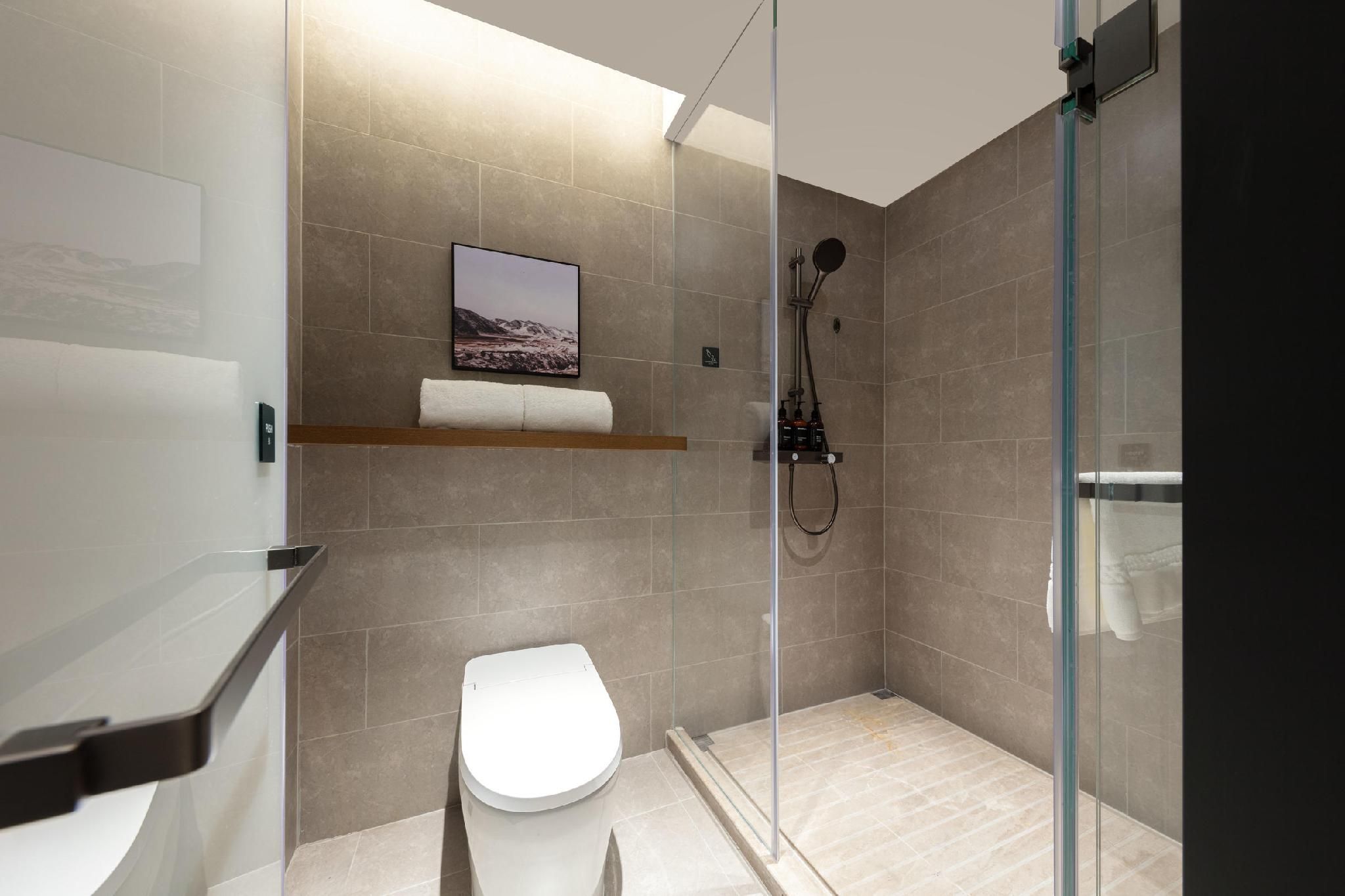 Atour - Premium Twin Room