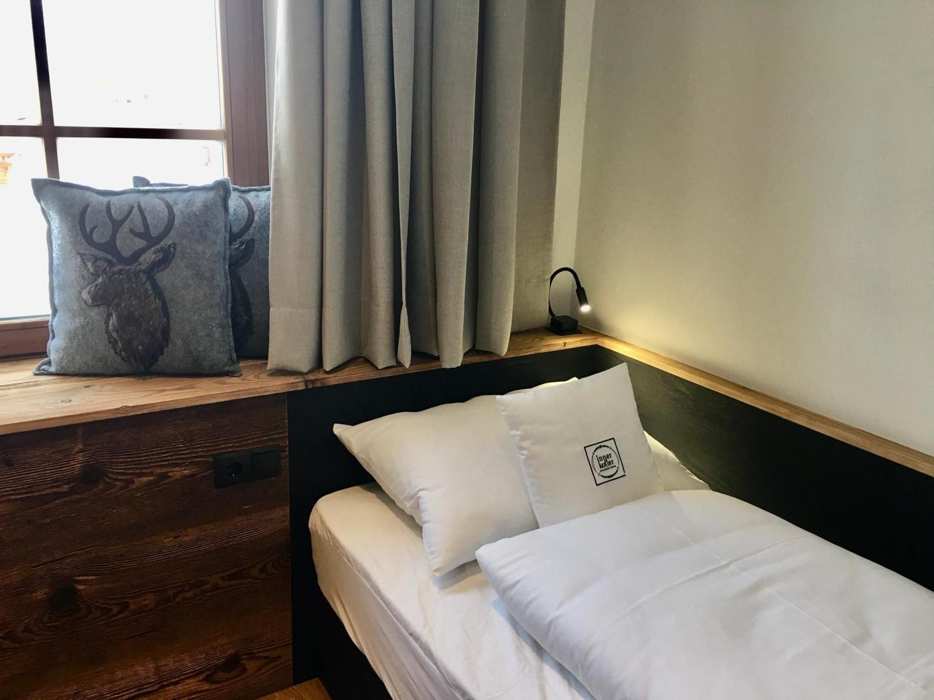 Two-Bedroom Apartment and Balcony
