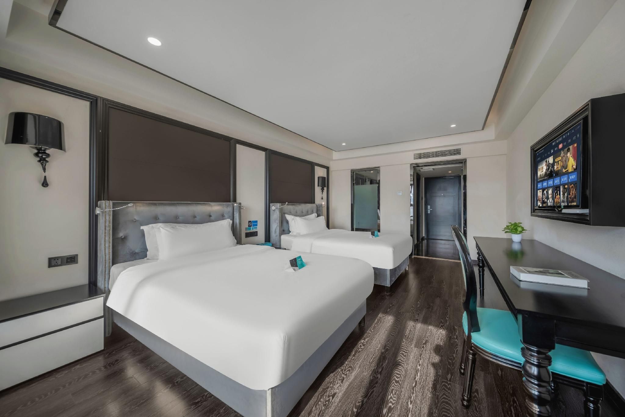 Xana - Deluxe Twin Room Bed Room