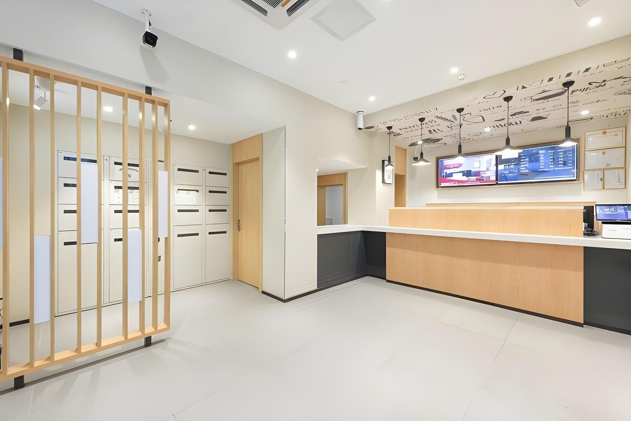 04834ed3b2092d4f8eaeefa1606140c0