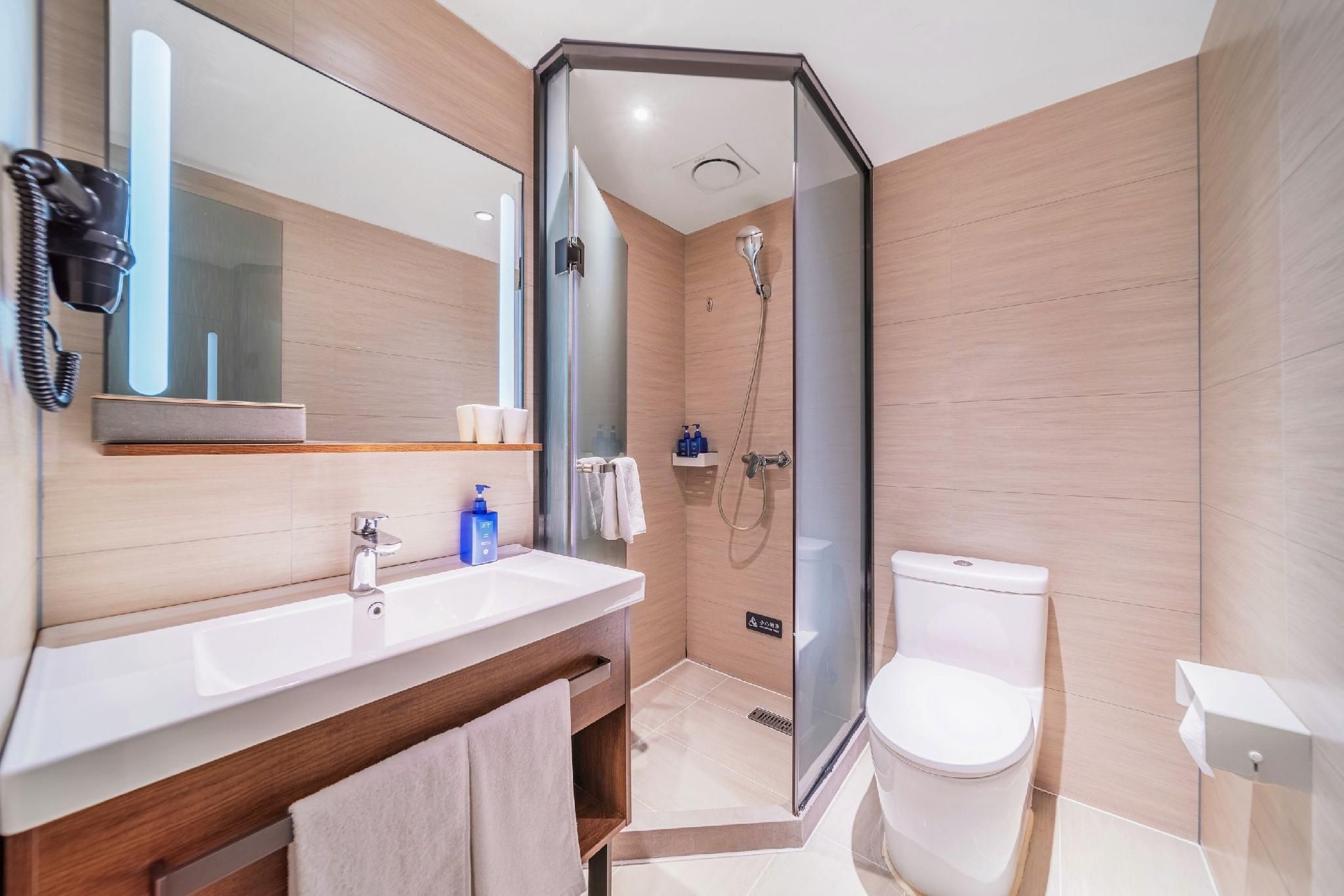 63e8aa85804dcd09b6b62f1b914b9bfb