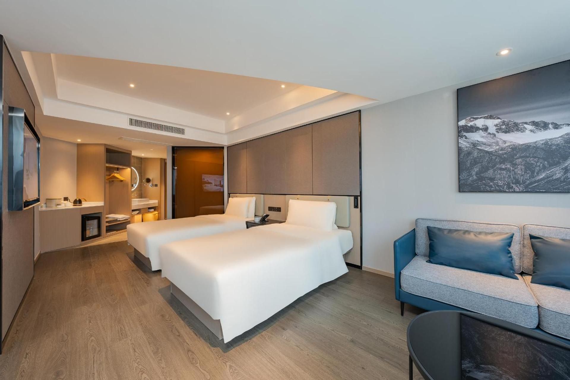 Atour - JIMU Twin Room