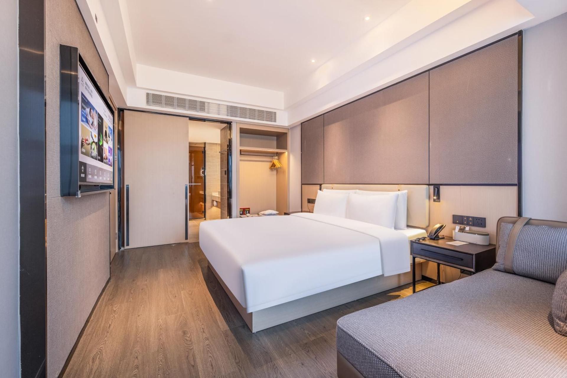 Premier Suite