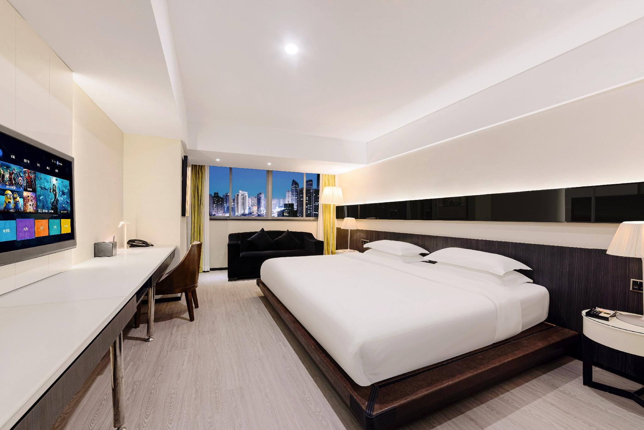 Business King Room