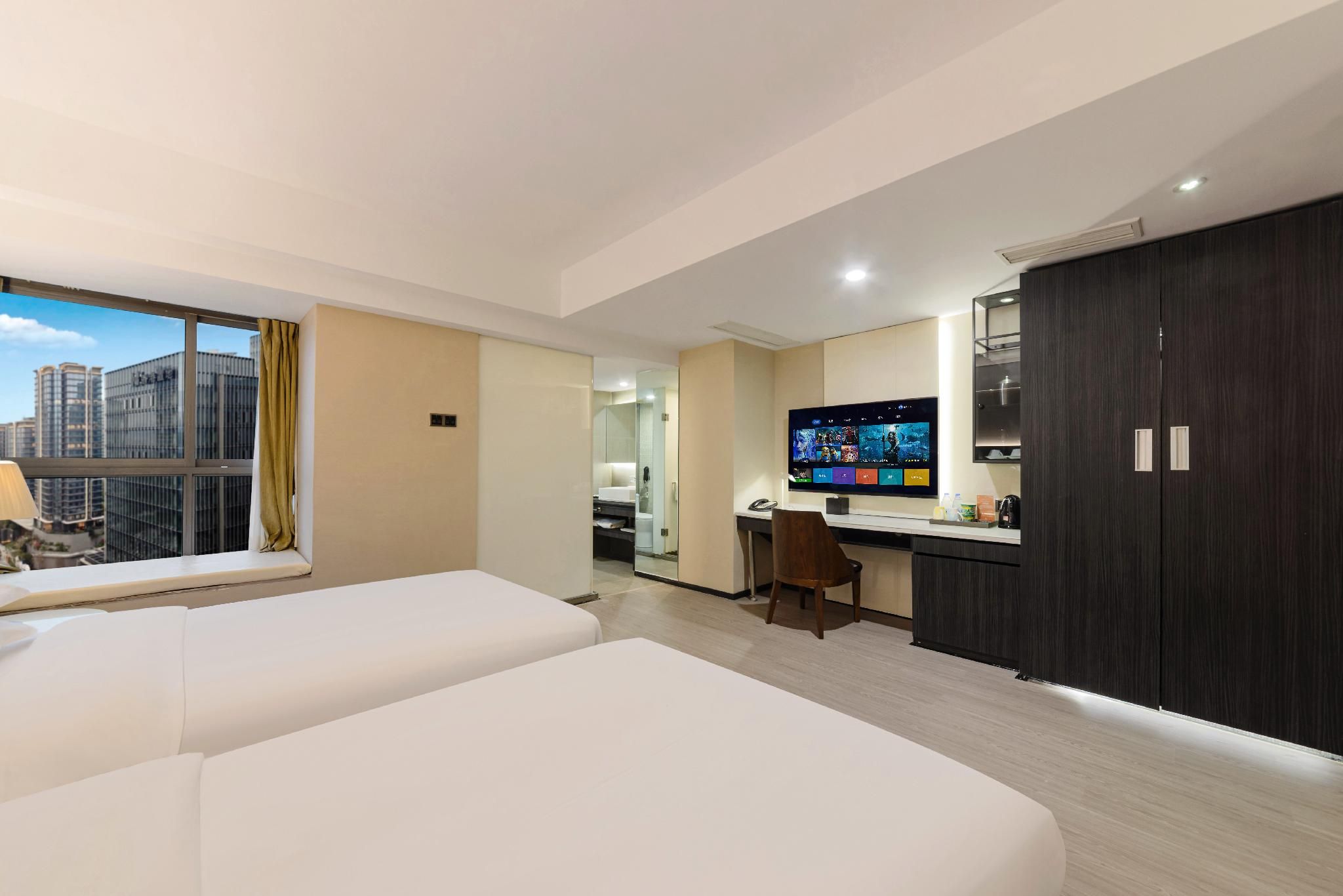 Standard Twin Room