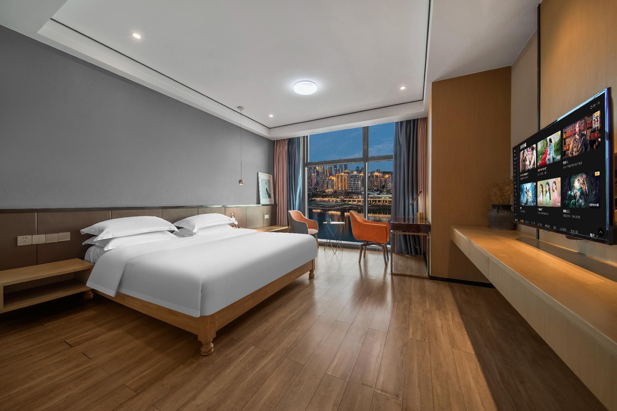 Premier Deluxe River View King Room