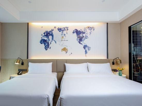 Premier Twin Room