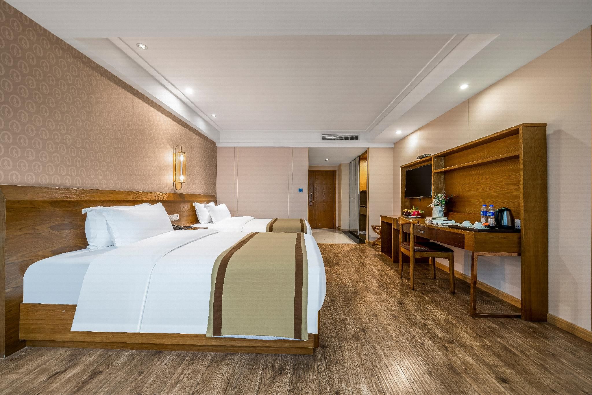 Habitat City View Twin Room