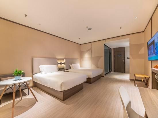 Business Twin Room