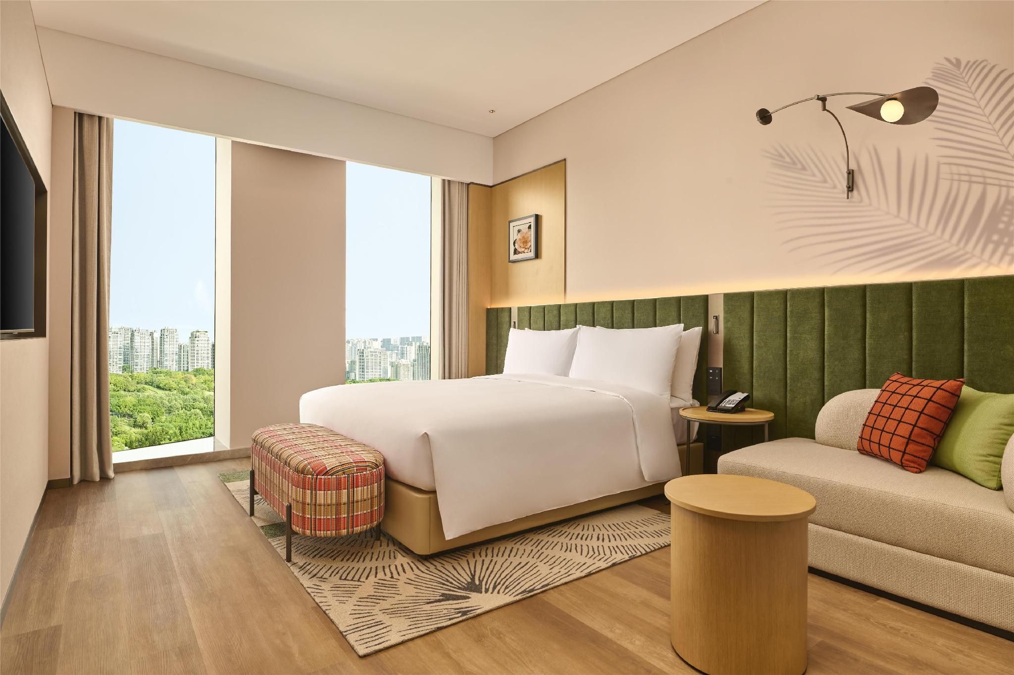 King Guest Room High Floor