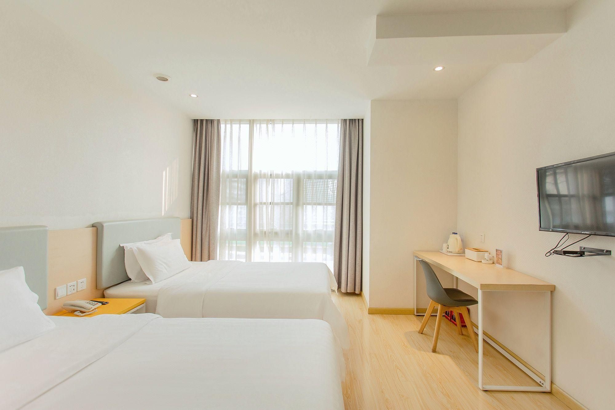 2 Bed Twin Superior Room
