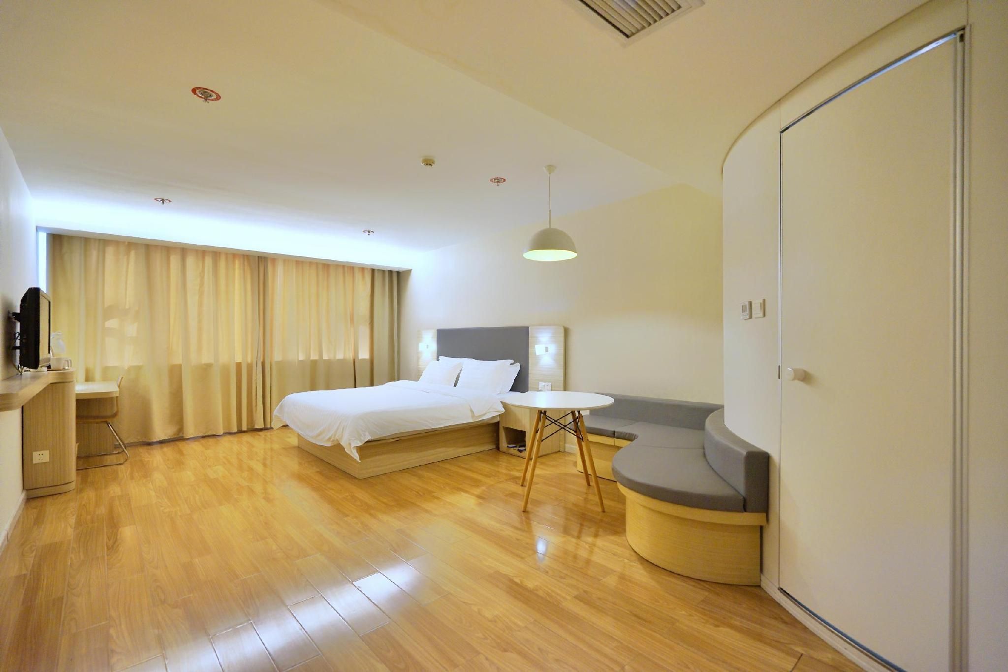 14453389_20043017280090184941