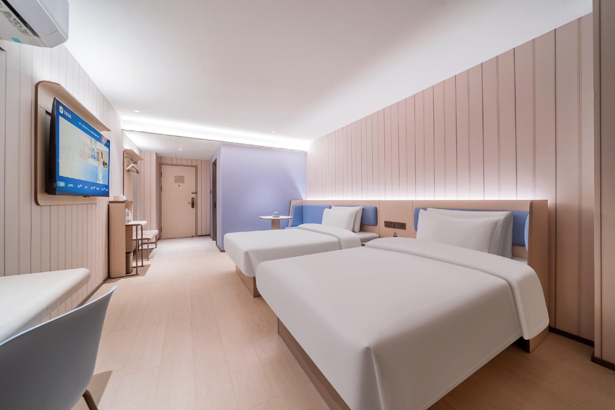 Twin Business Room