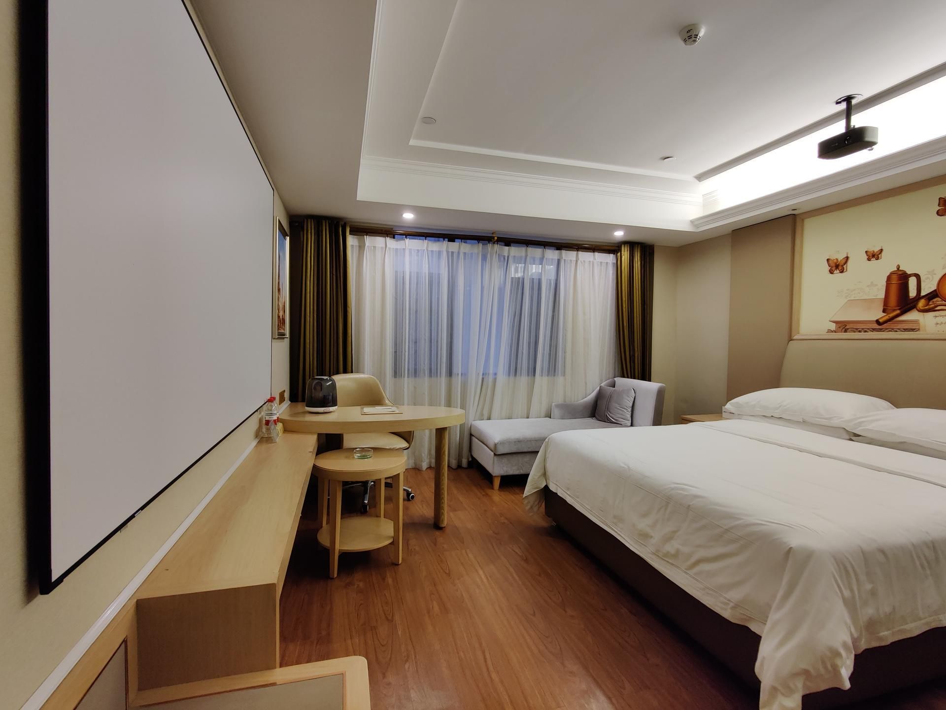 Vienna - Cinema Bed Room