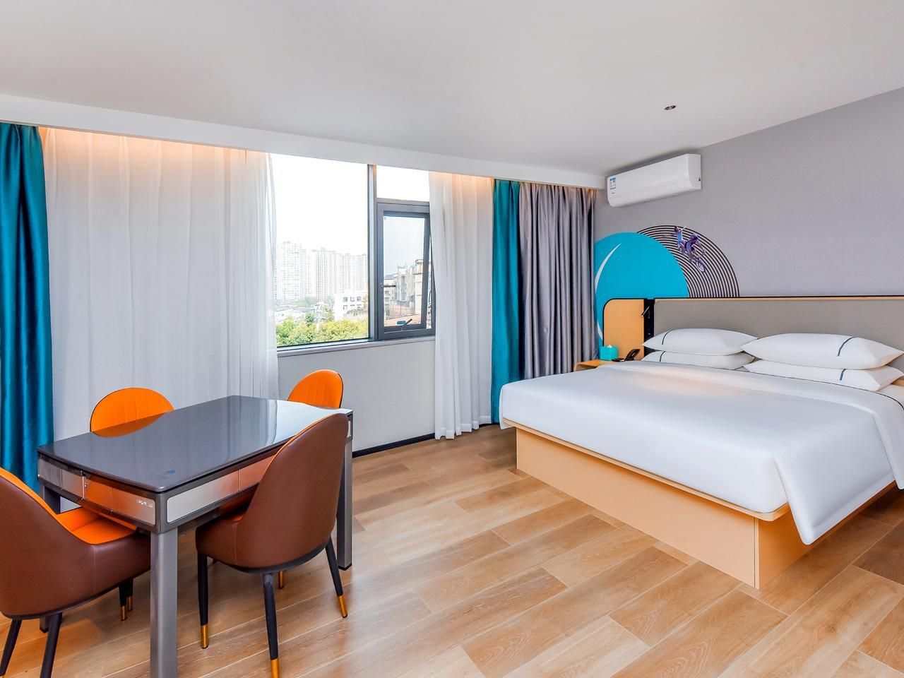 Dossen - Deluxe Bed Room