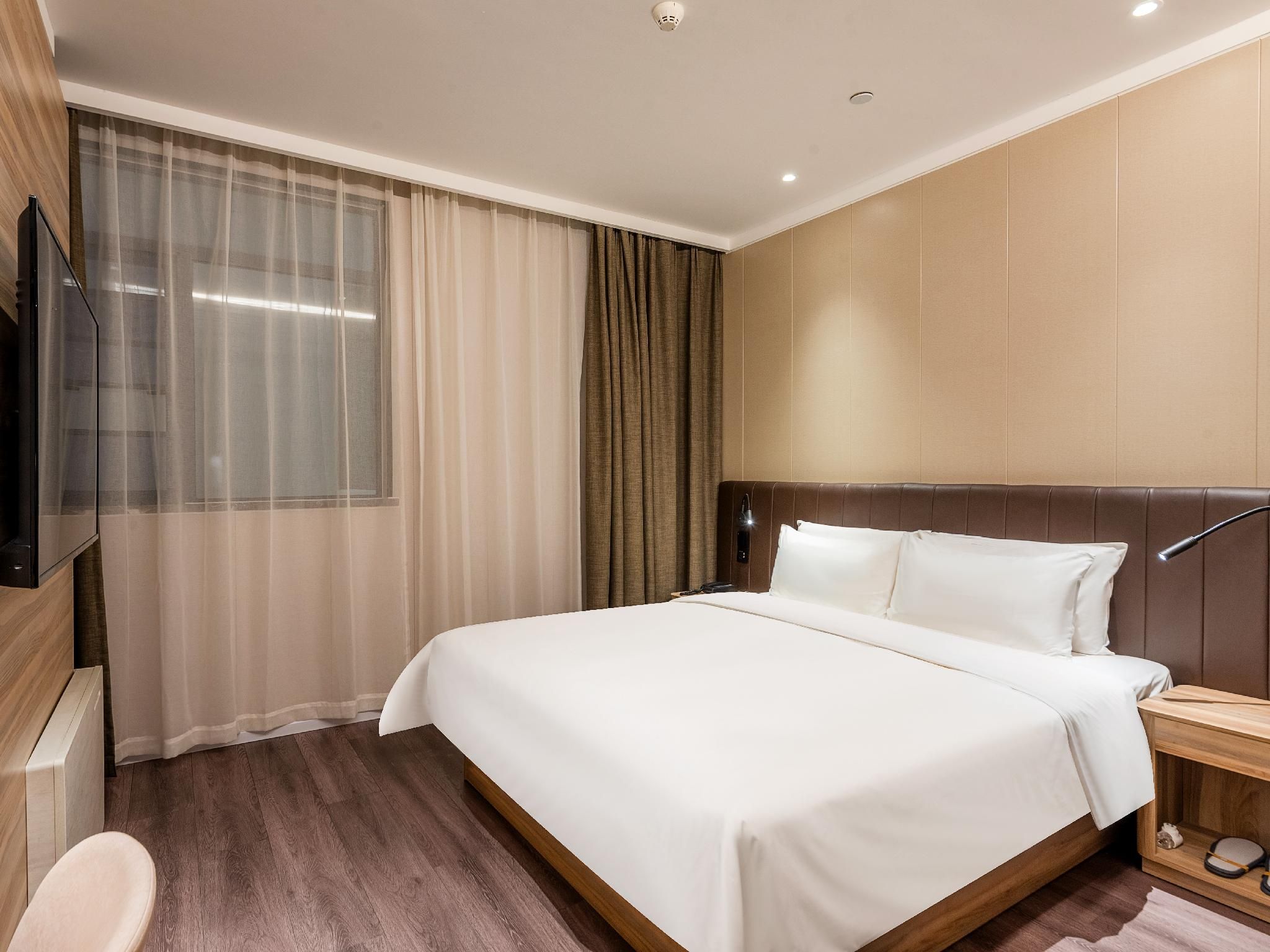 Huazhu - Superior Bed Room A