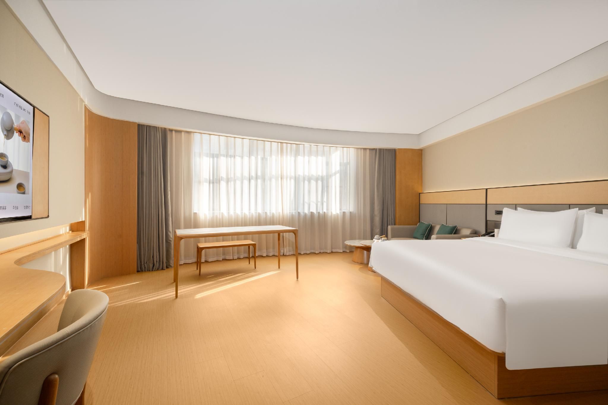 Huazhu - Executive Bed Room