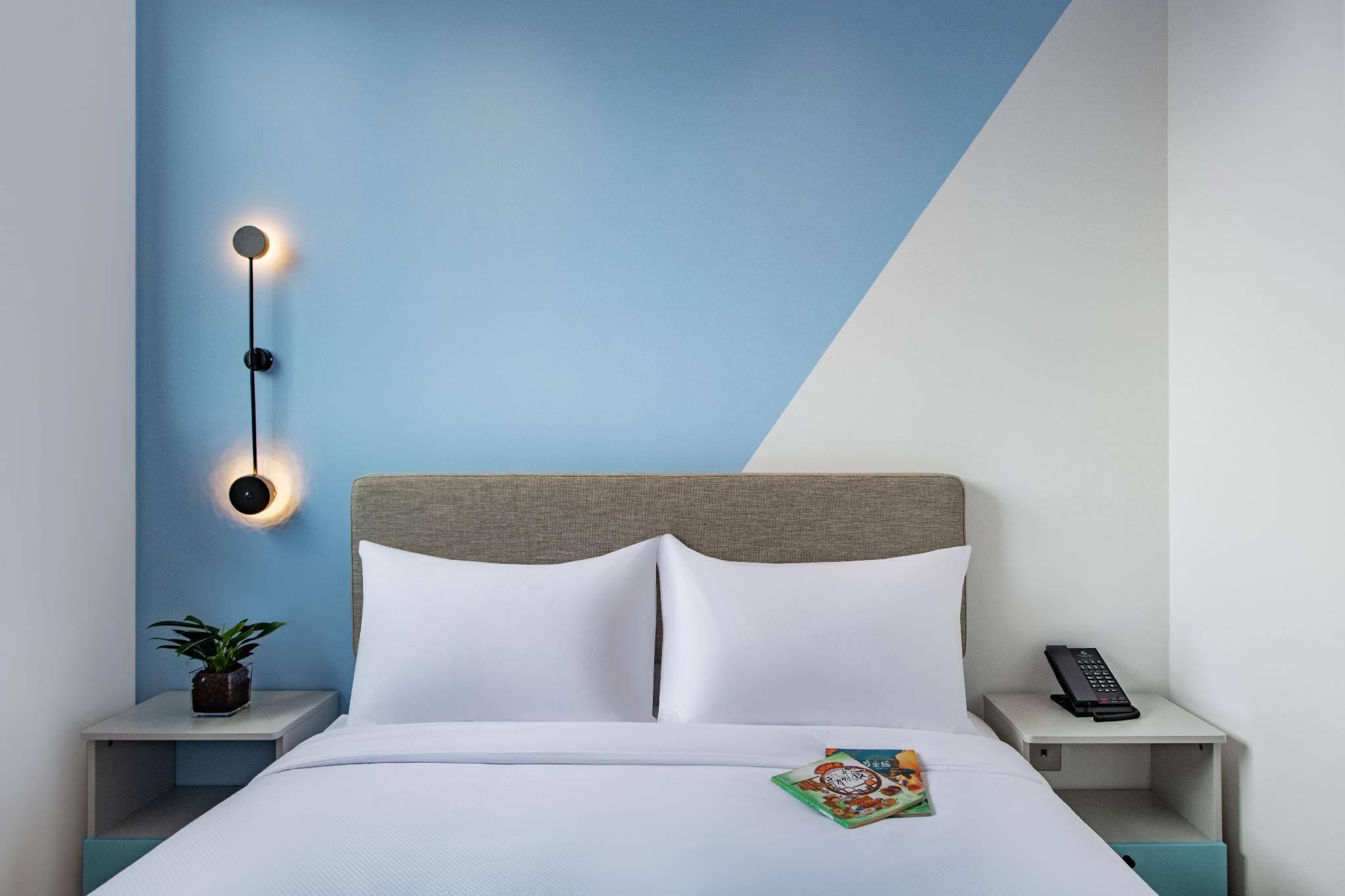 Simple Room
