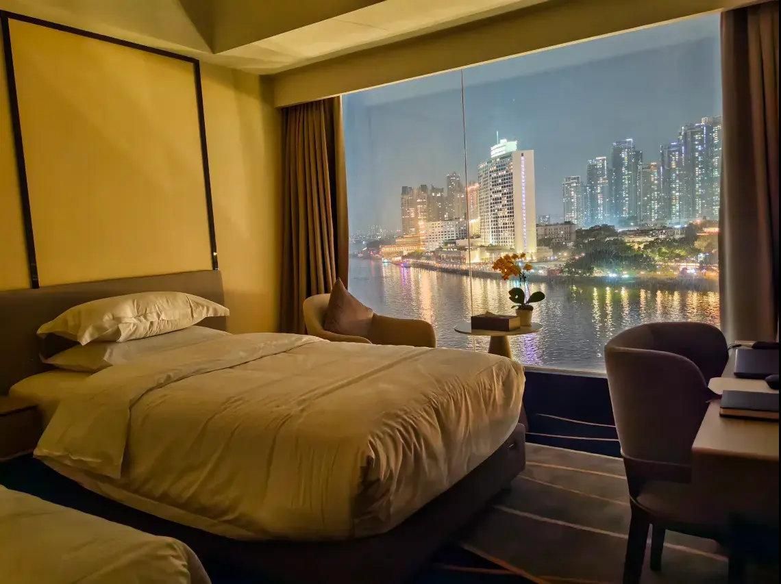 River View Twin Room