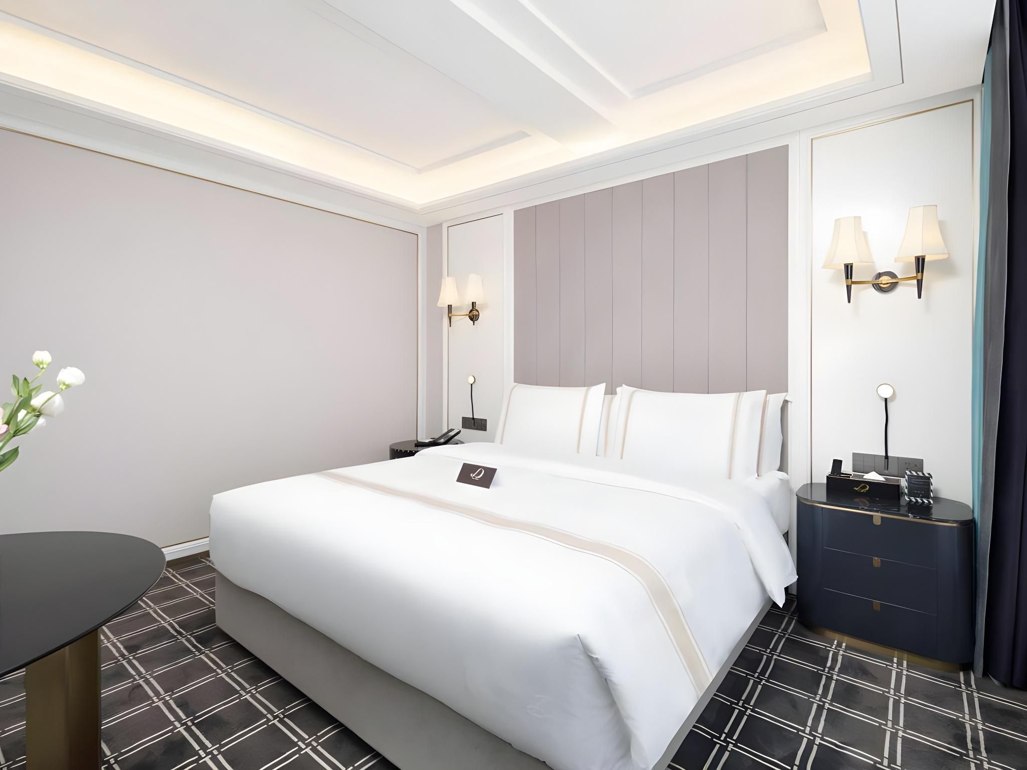 Xana Deluxe - Queen Room