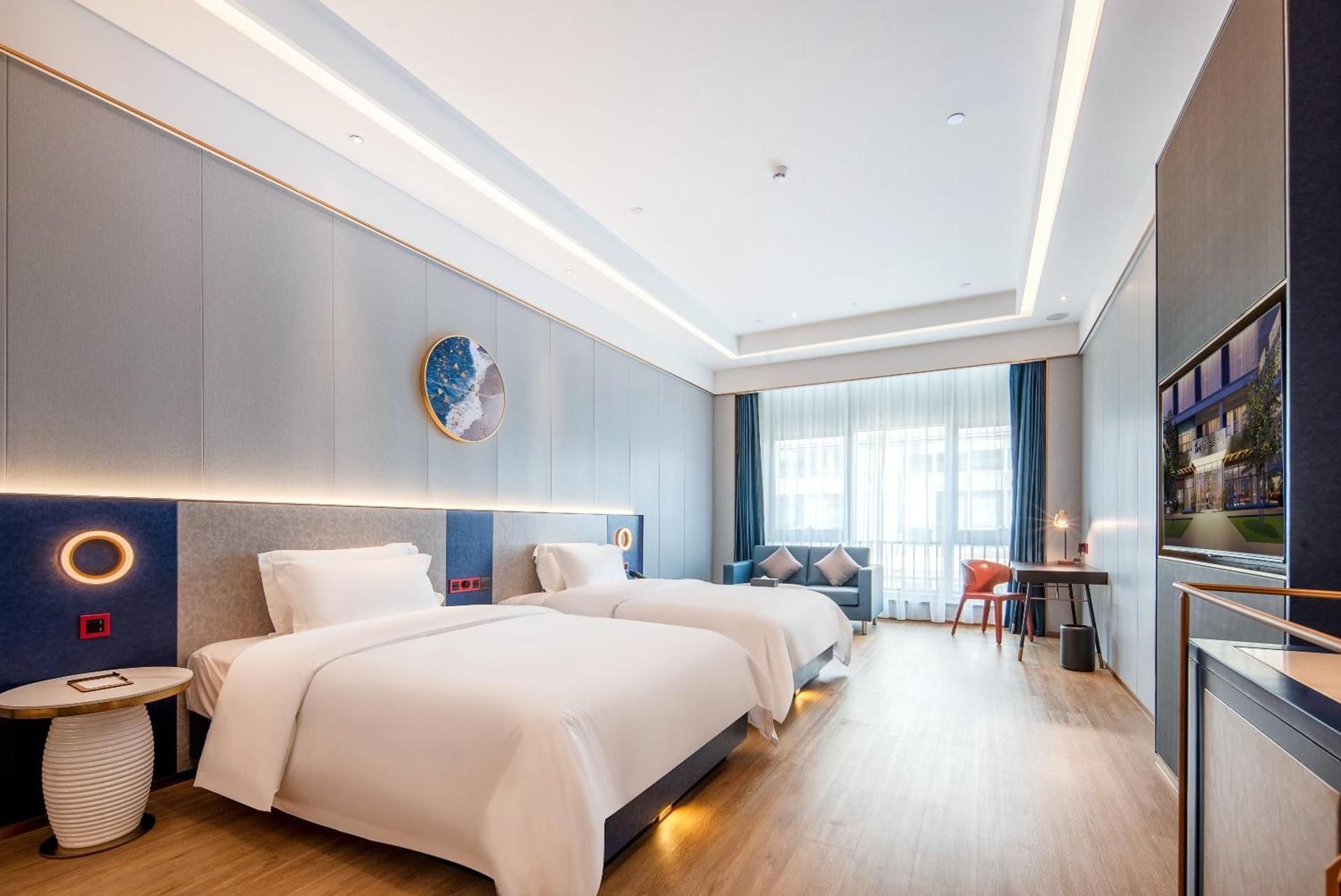 2 Double Beds, Deluxe Room, Non-Smoking