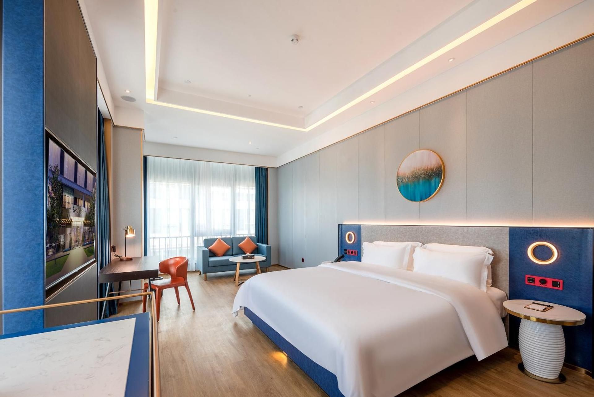 1 King Bed, Deluxe Room, Non-Smoking