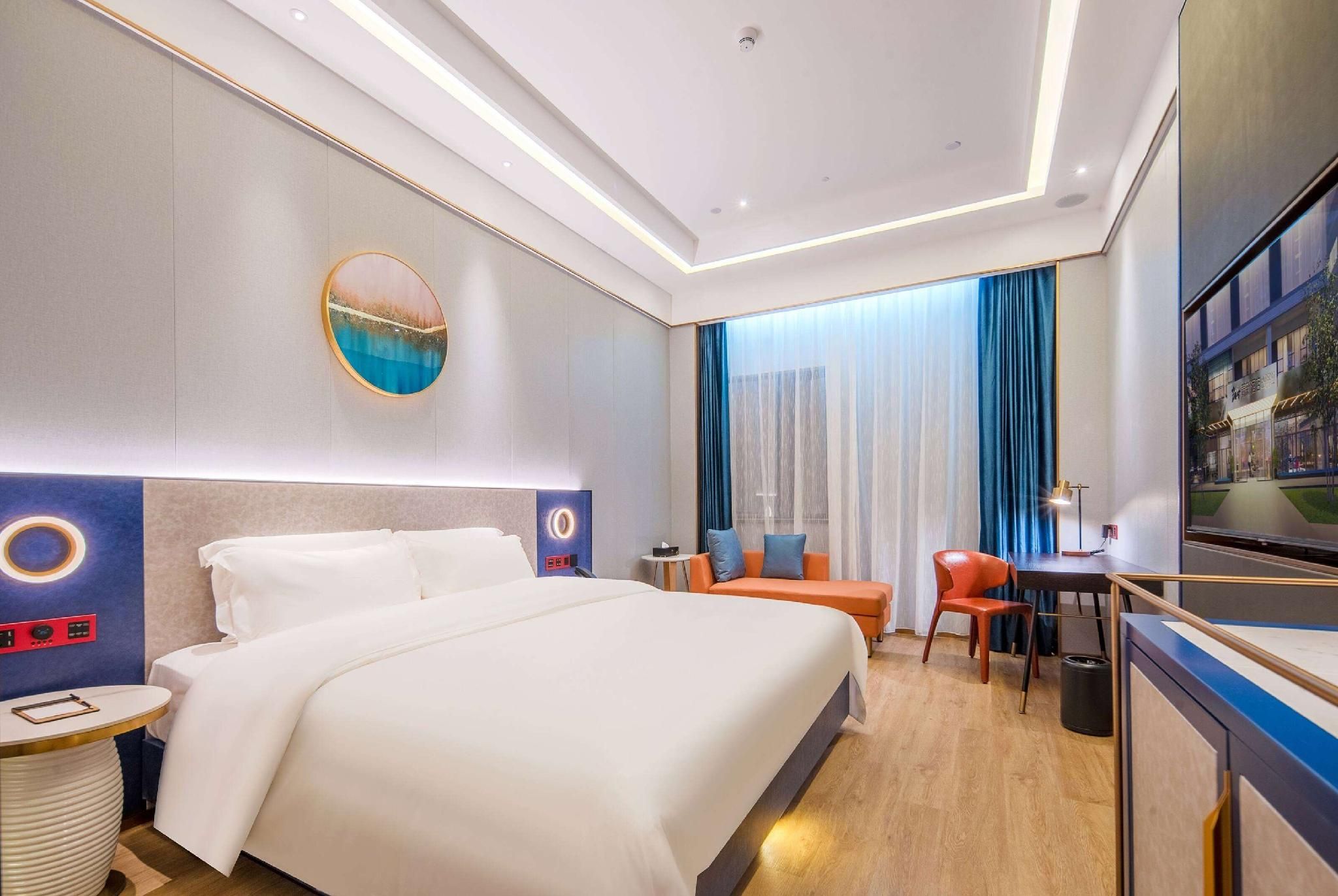 1 King Bed, Superior Room, Non-Smoking