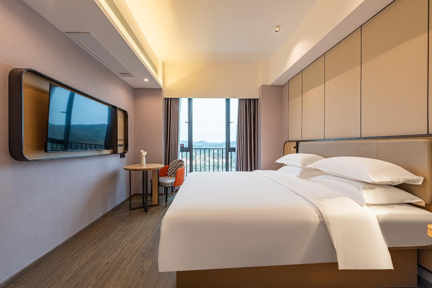 Dossen - Executive Suite