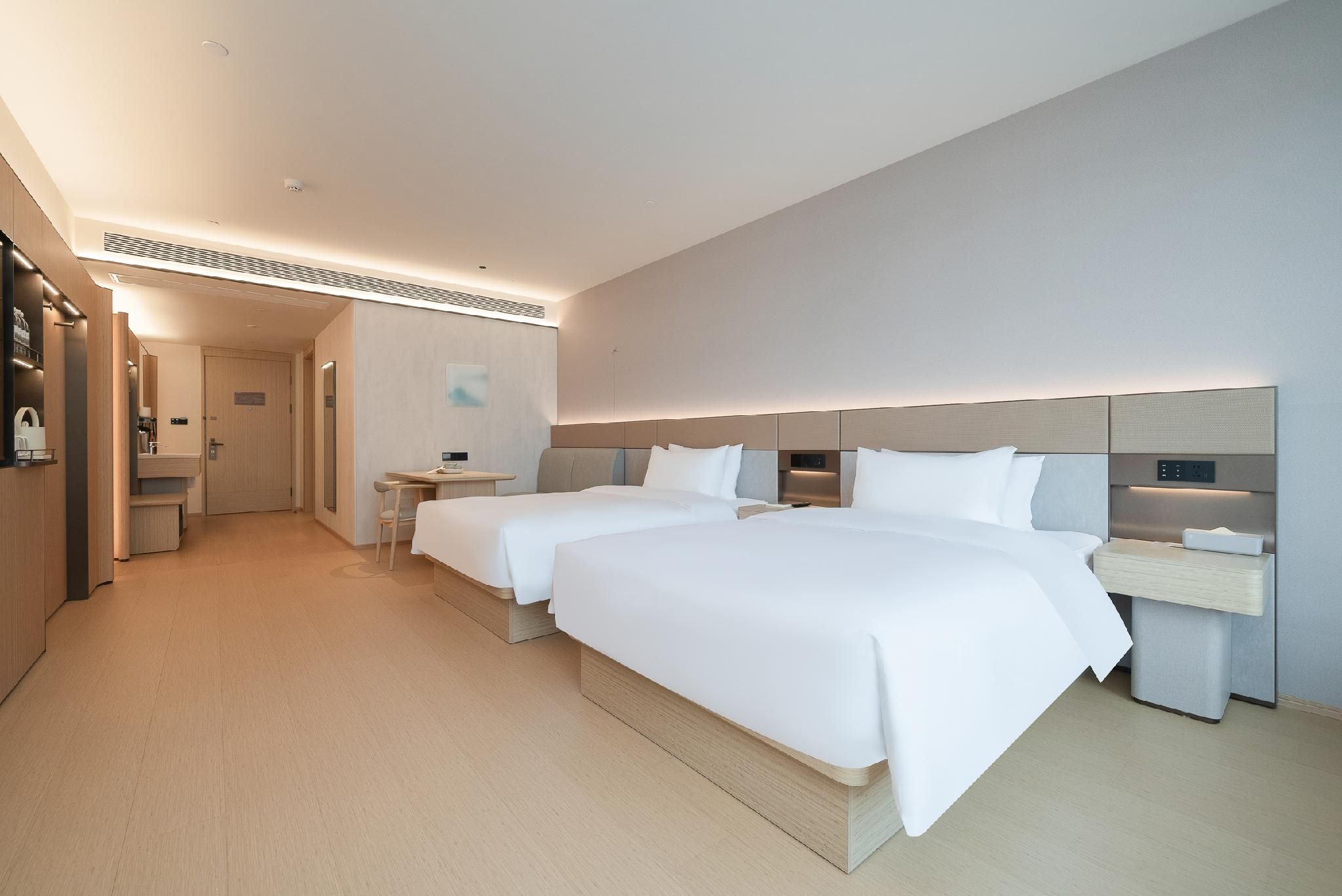 Twin Business Room