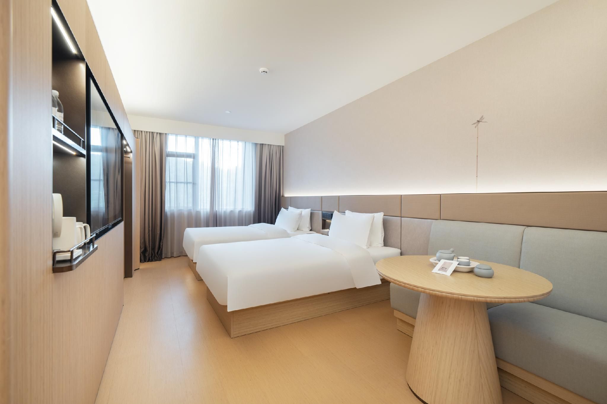 Twin Business Room
