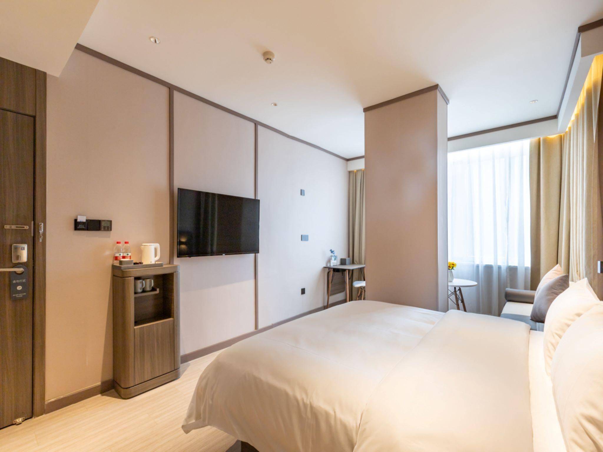 Huazhu - Business 1 Bed Room