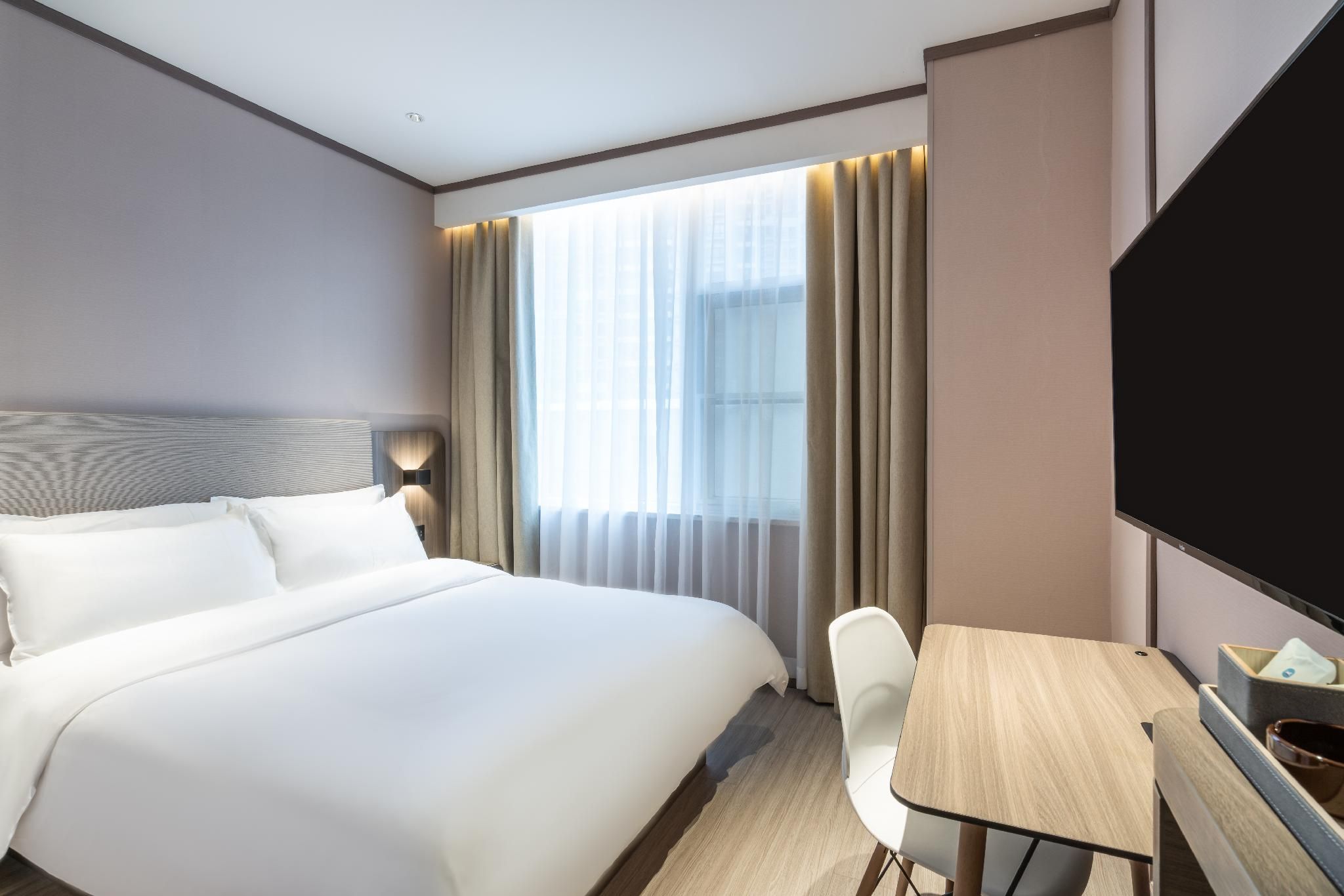Huazhu - 1 Bed Room