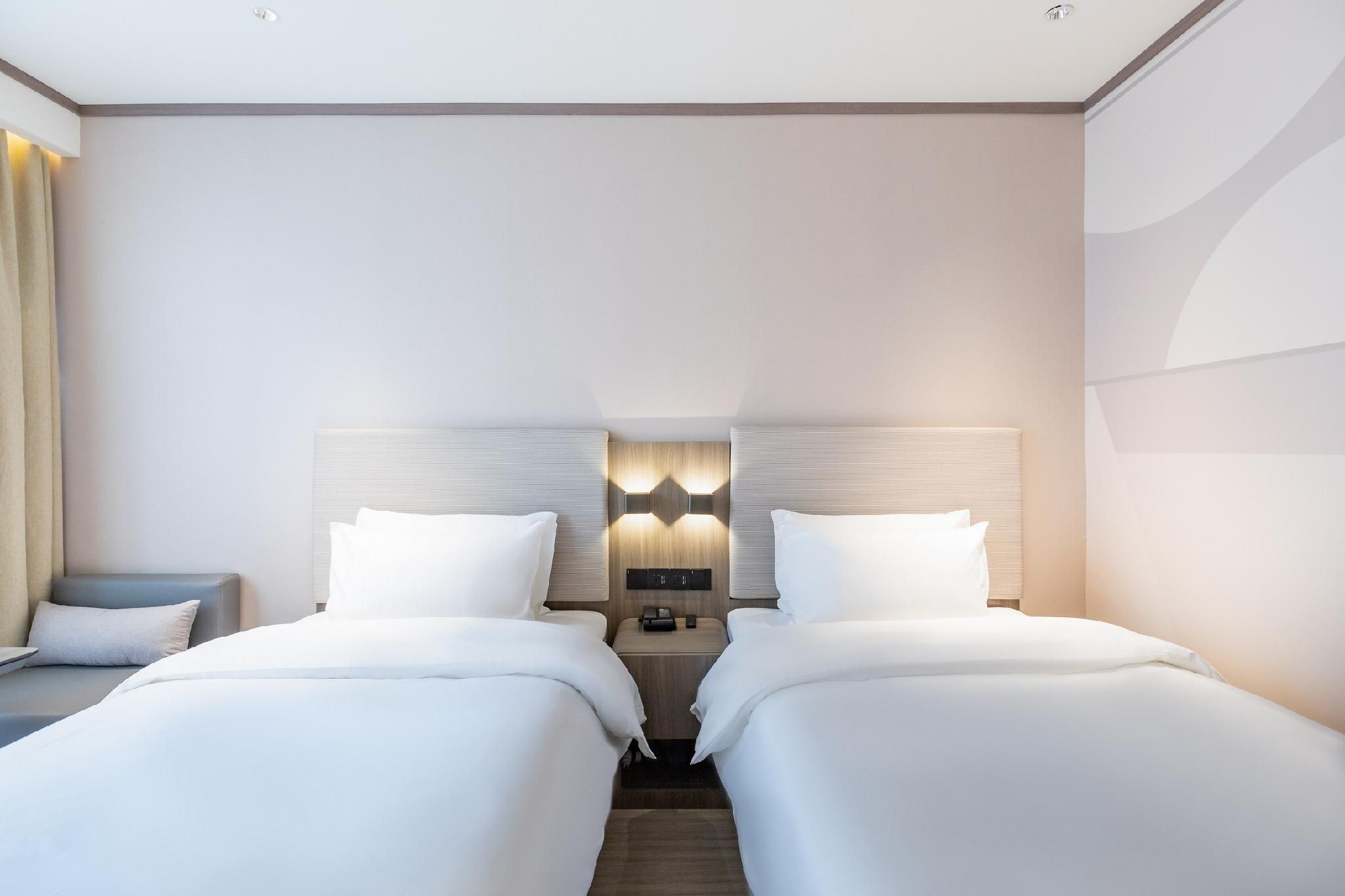 Huazhu - Twin Room