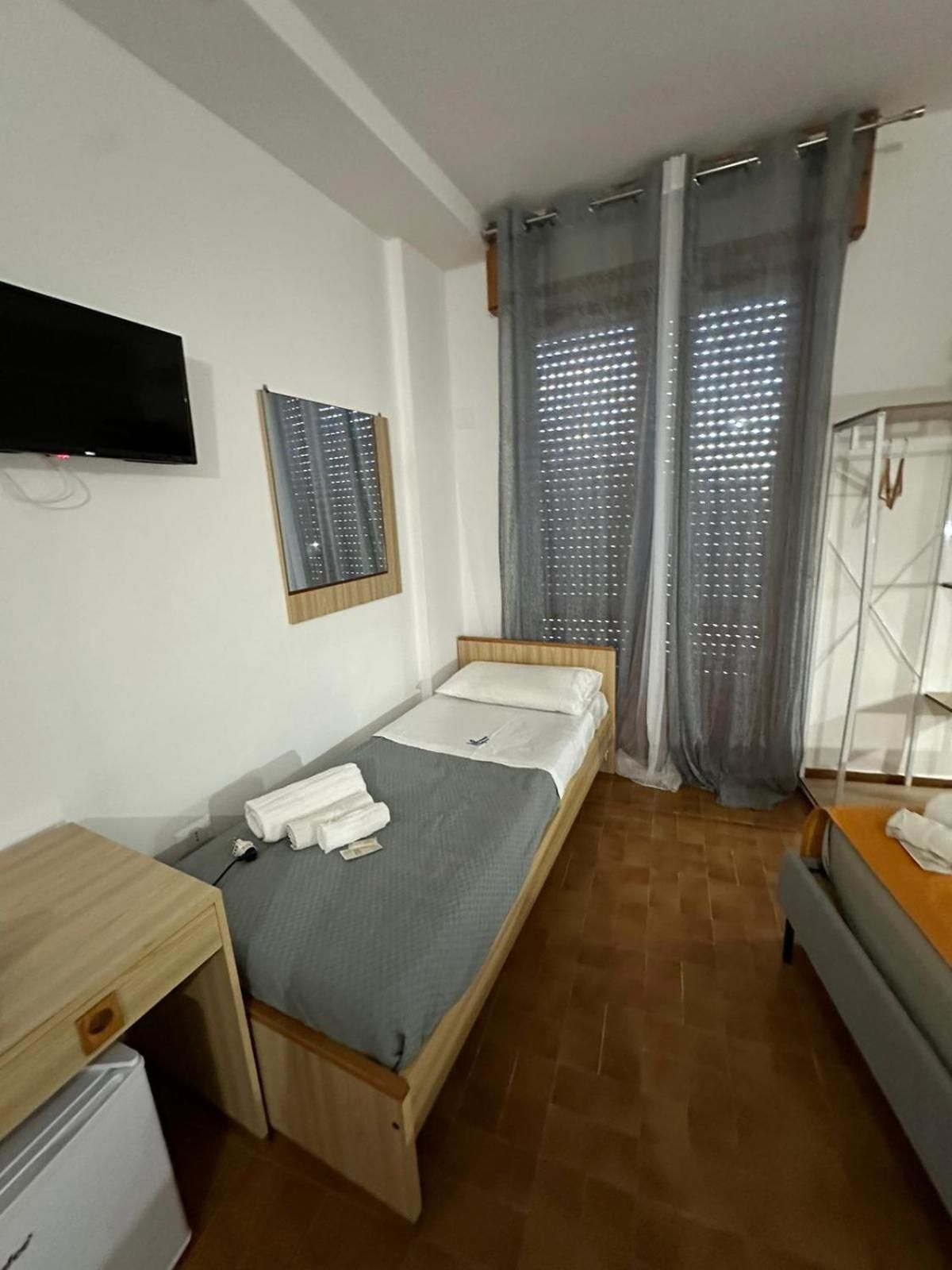 Triple Room with Balcony