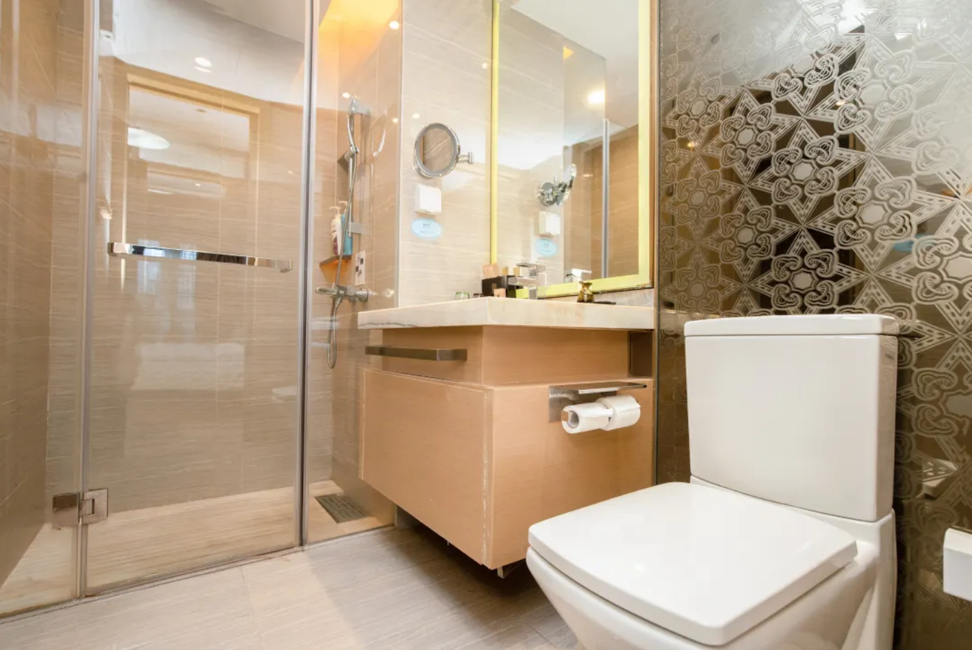 Business King Room