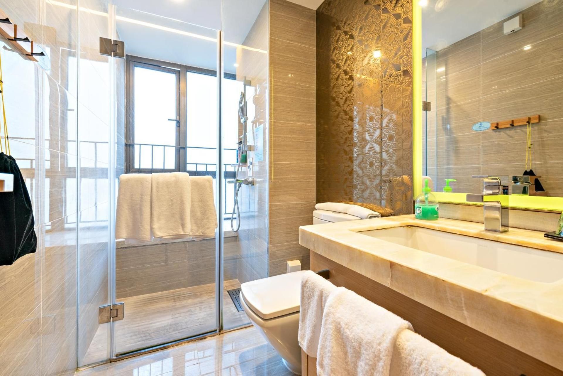 Guangzhou Clovis Hotel