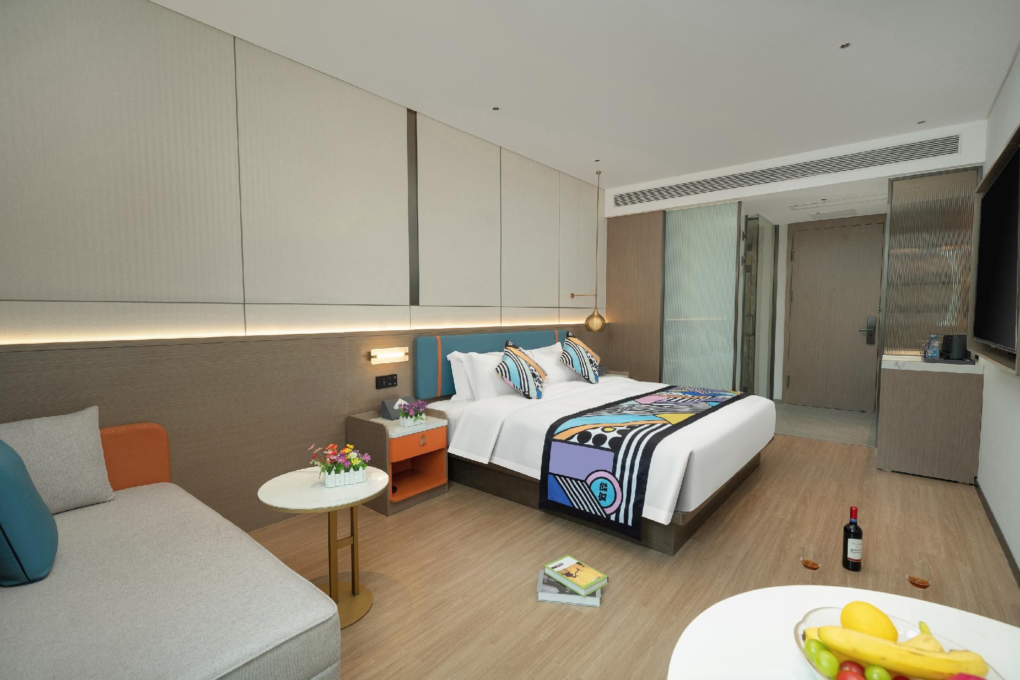 Deluxe Plus Queen Room