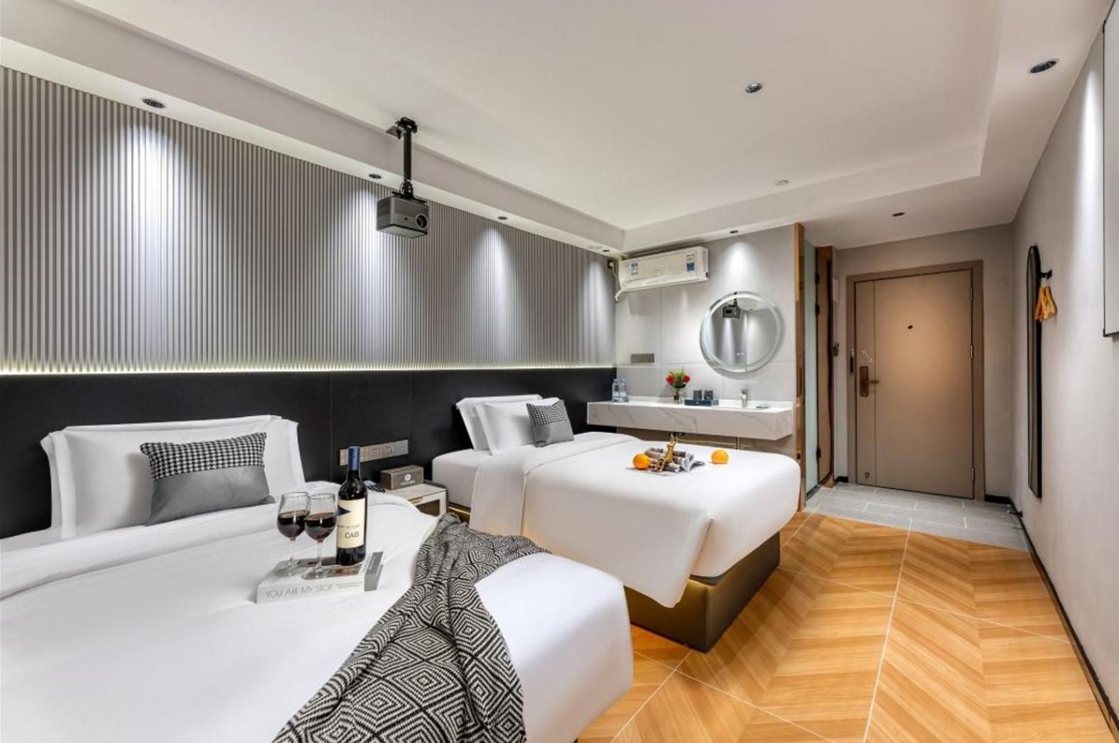 Dossen - Business Twin Room