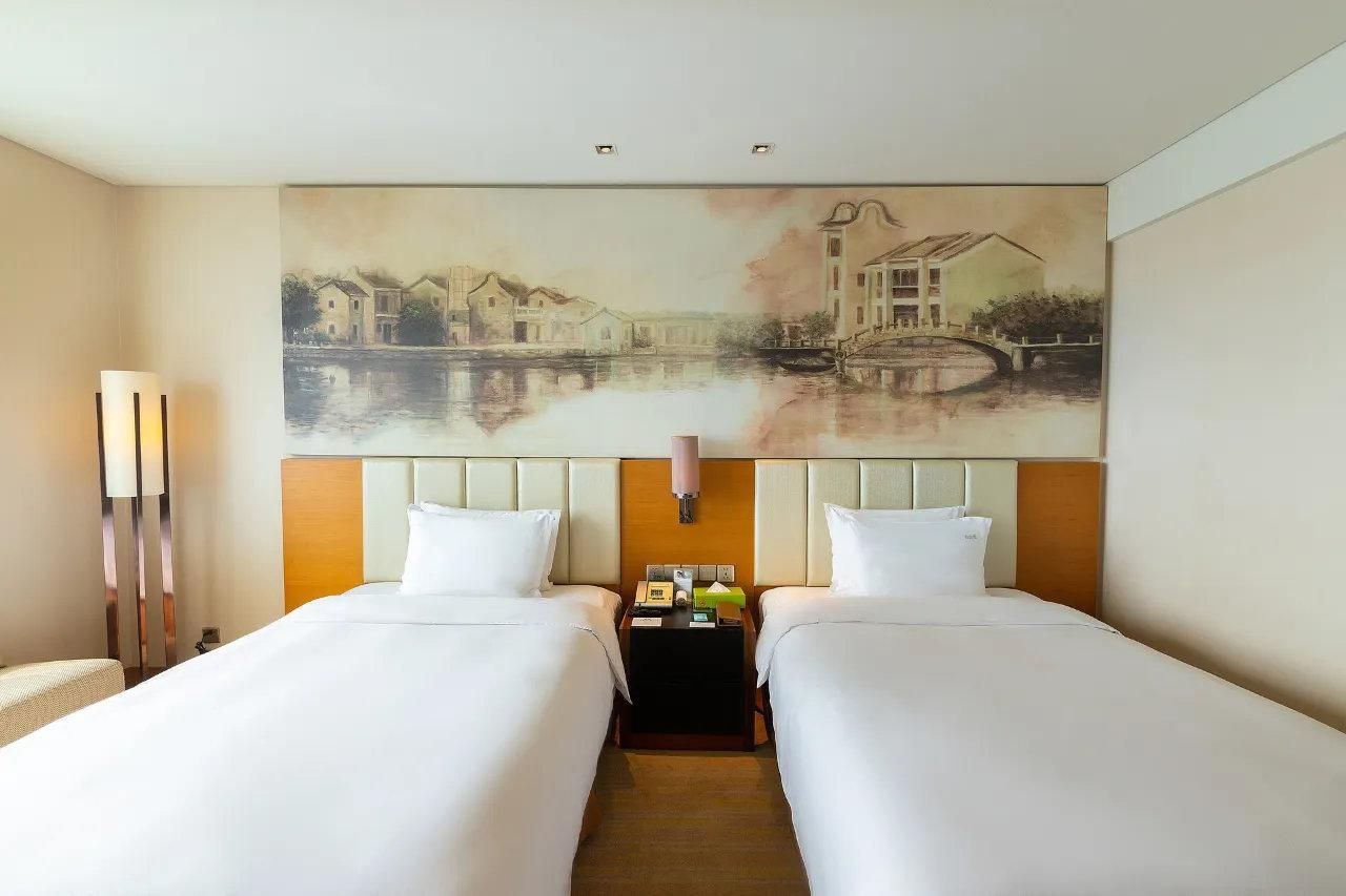 2 Bed Twin Superior Room