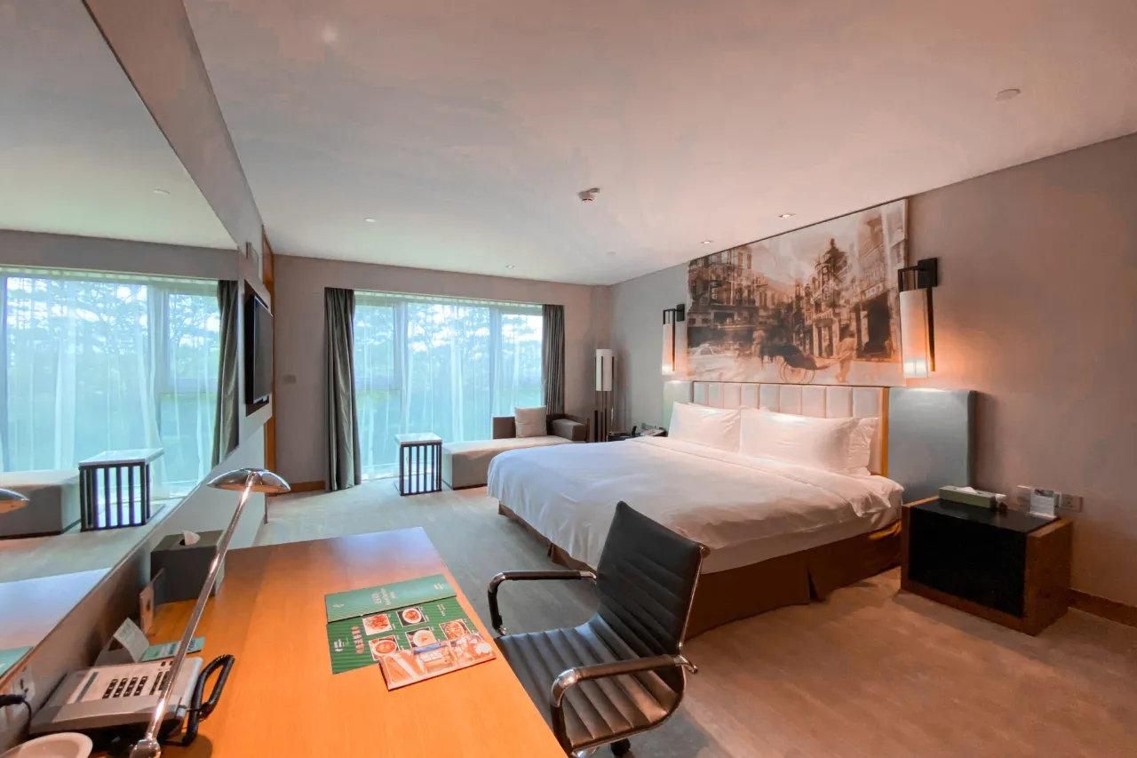 Deluxe Executive Double Room